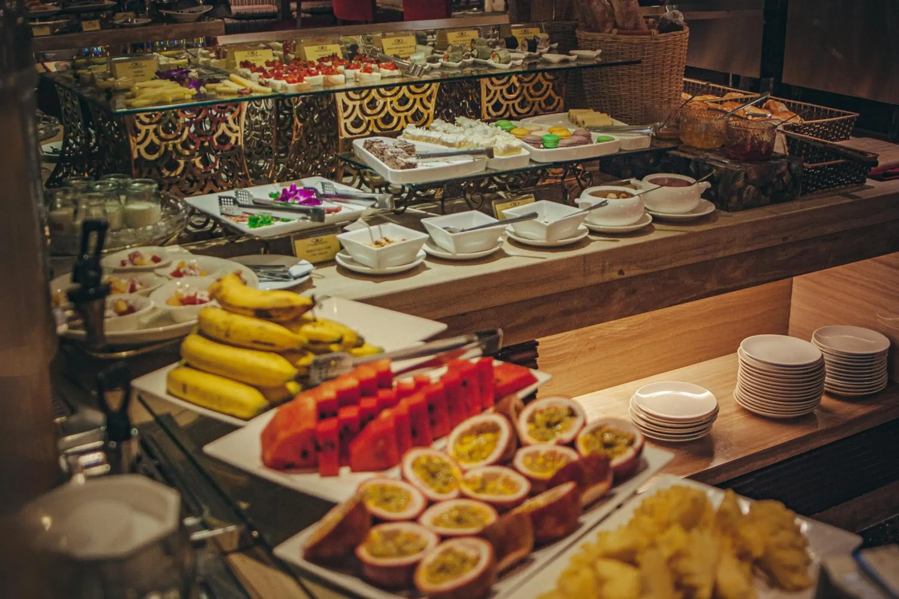 Breakfast, Food in Golden Silk Boutique Hotel