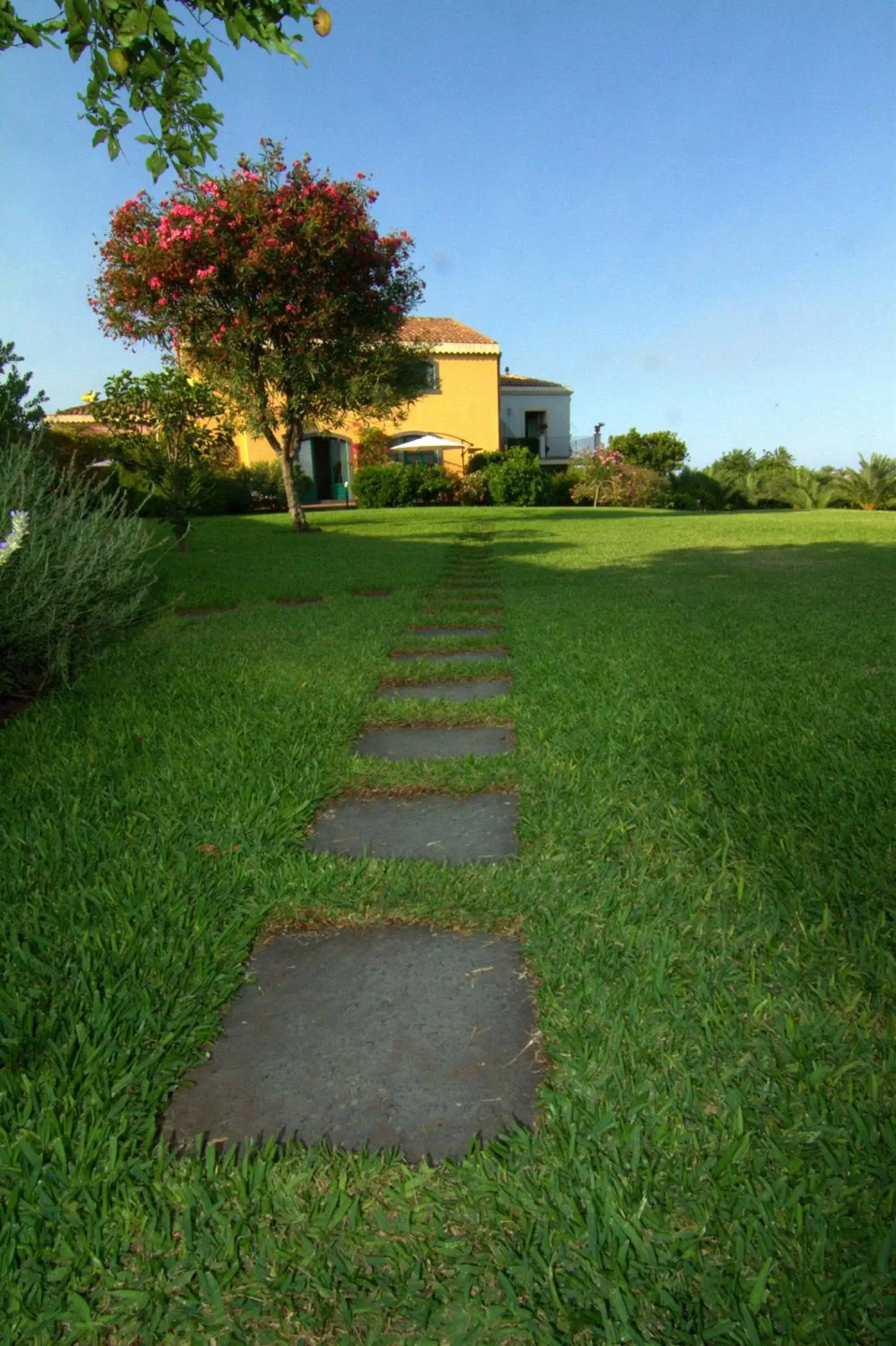 Decorative detail, Garden in Torre Archirafi Resort