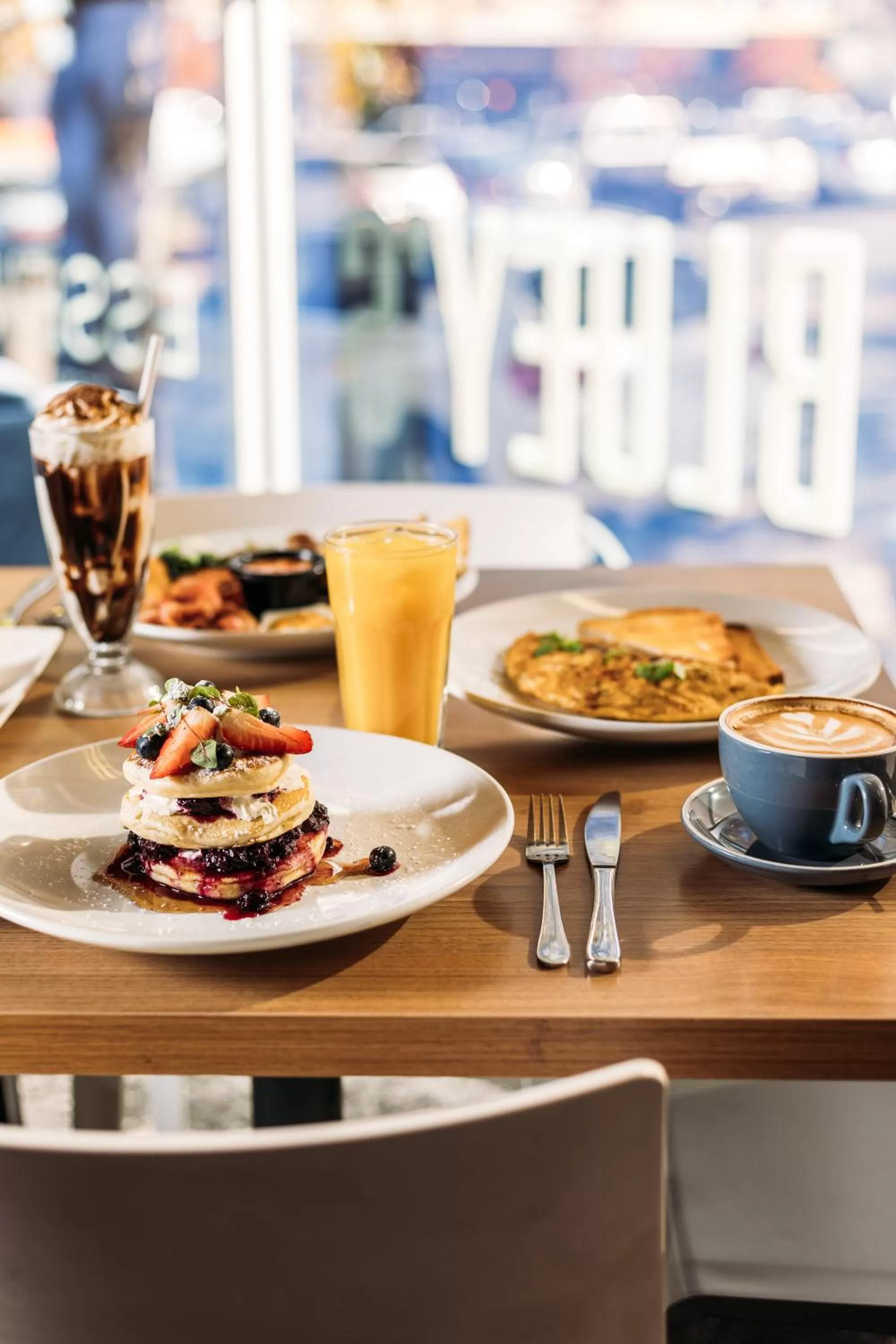 Breakfast in Quality Hotel Dickson