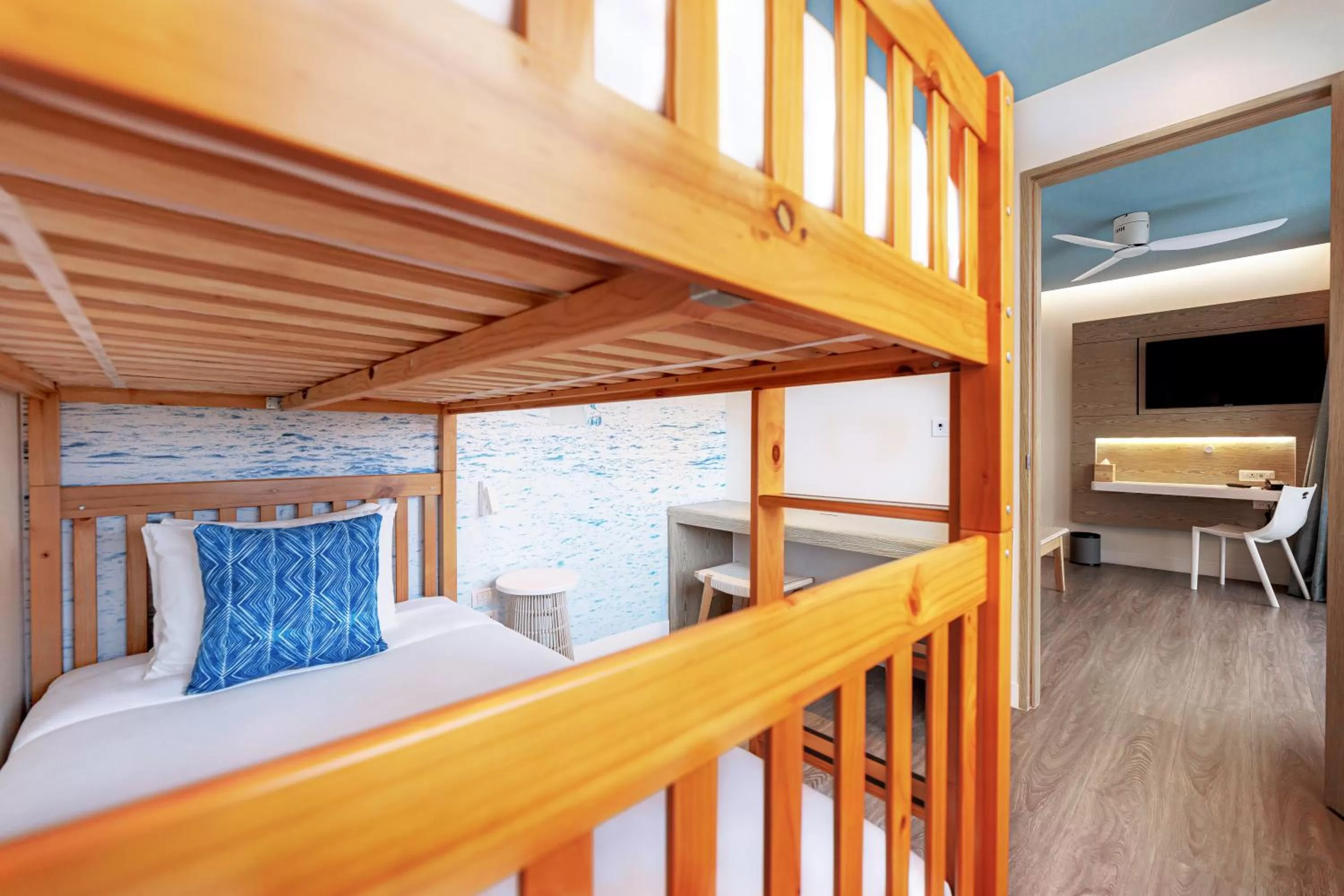 bunk bed, Bed in OZO North Pattaya