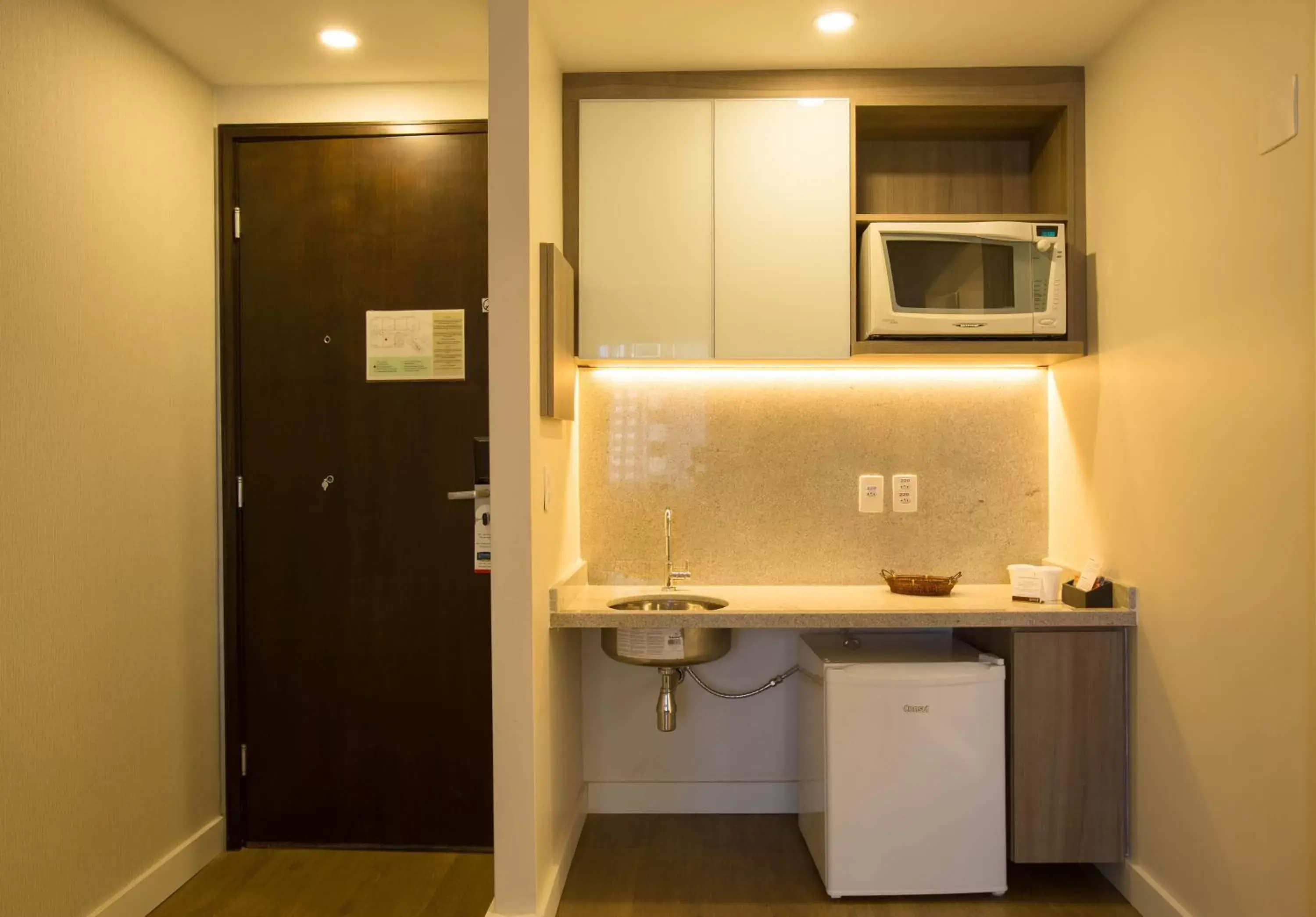 Photo of the whole room, Bathroom in Staybridge Suites São Paulo, an IHG Hotel