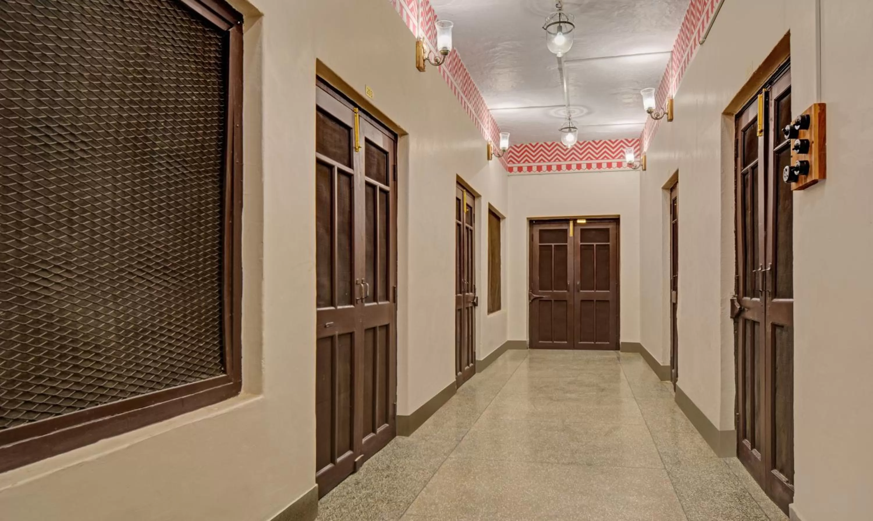 Lobby or reception in Treebo The Regal House, Near Fateh Sagar Lake