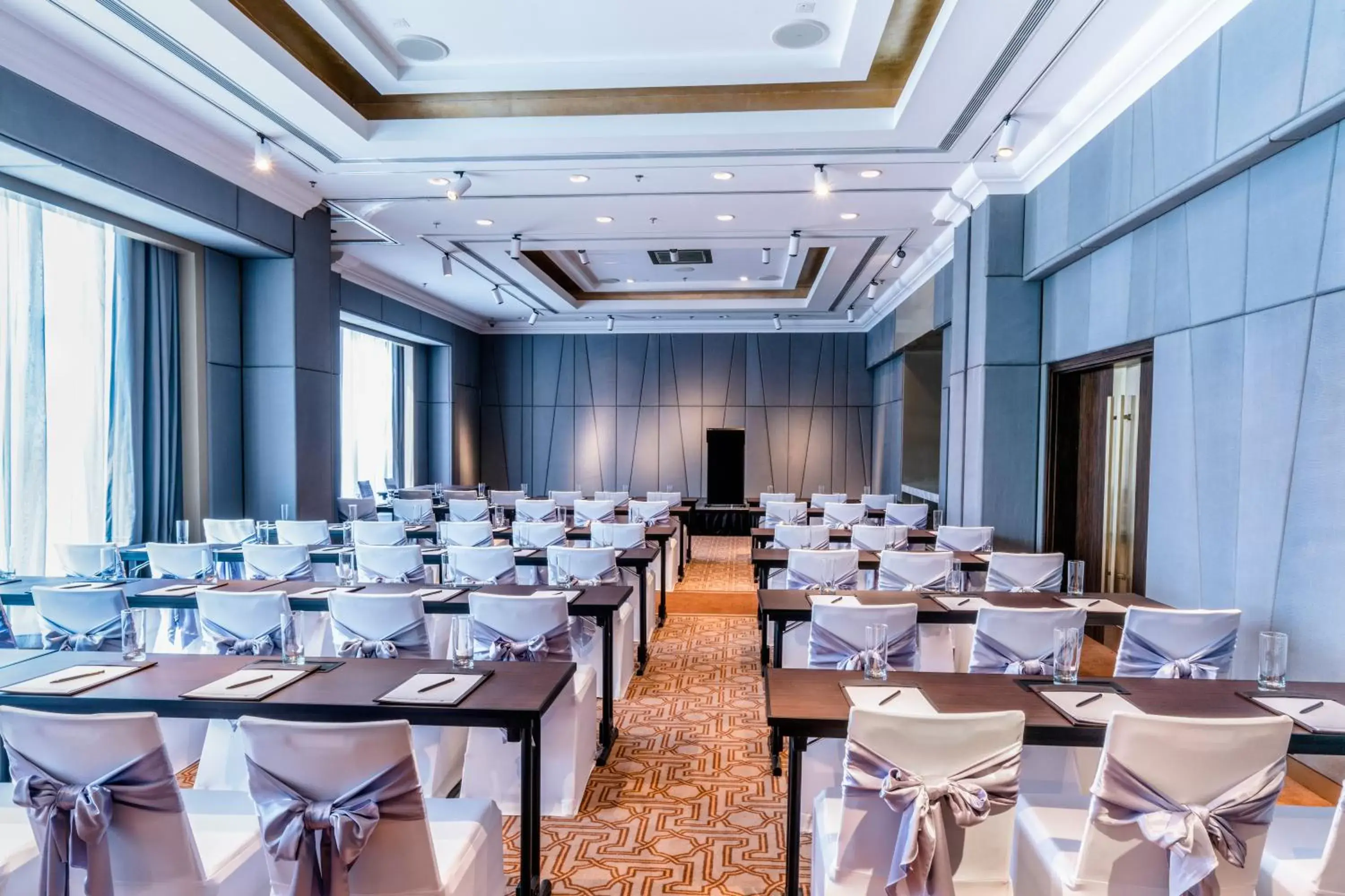 Meeting/conference room in Caravelle Saigon