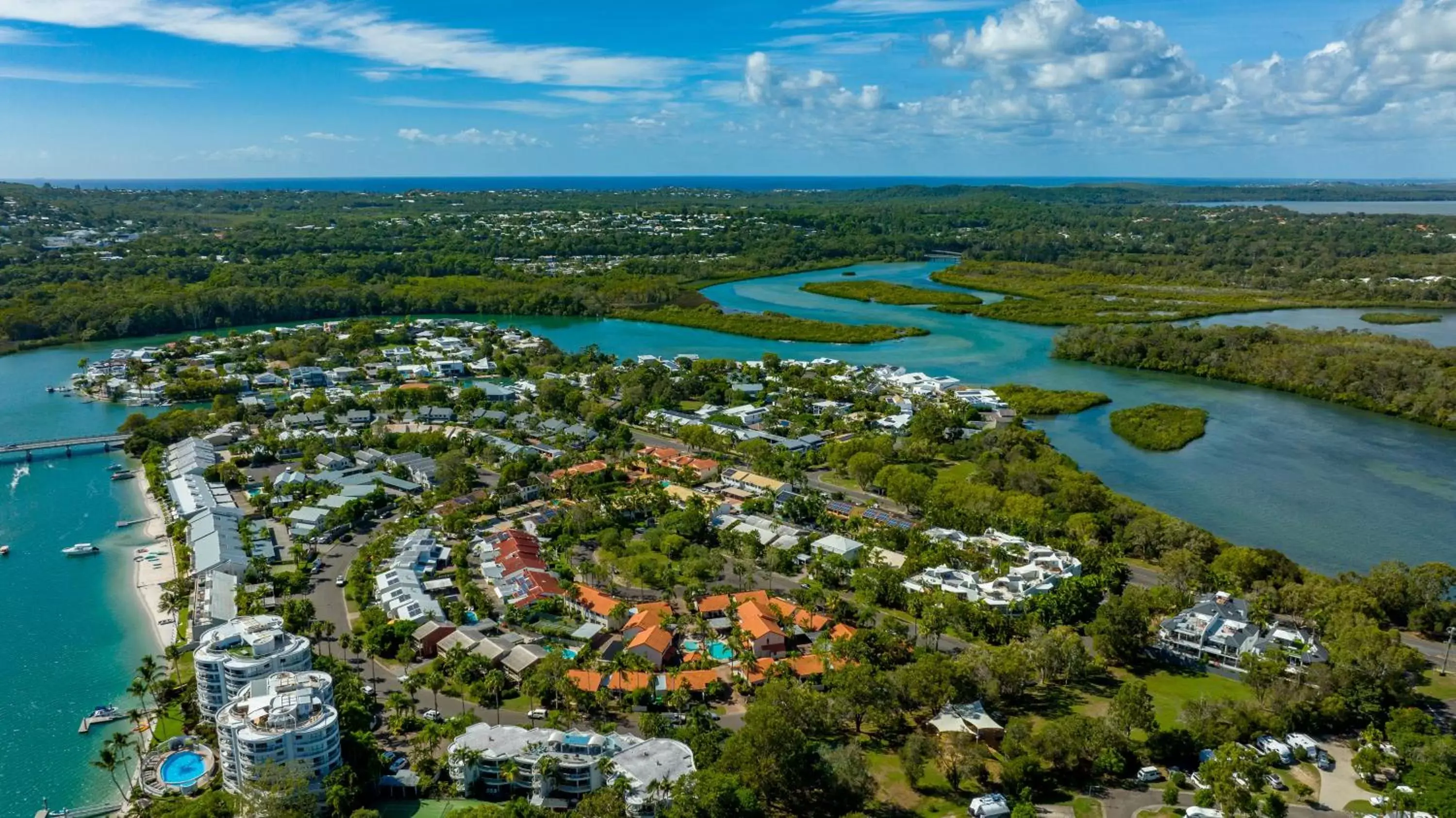 Bird's-eye View in Wolngarin Holiday Resort Noosa