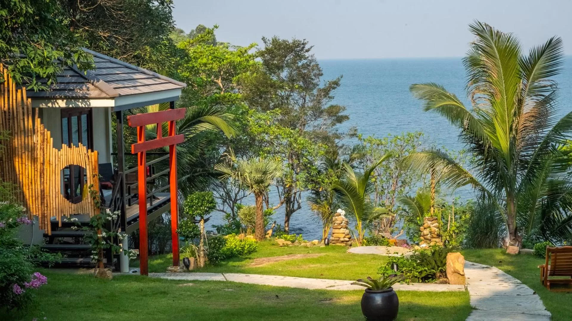 Garden in Jasmin Garden Koh Kood