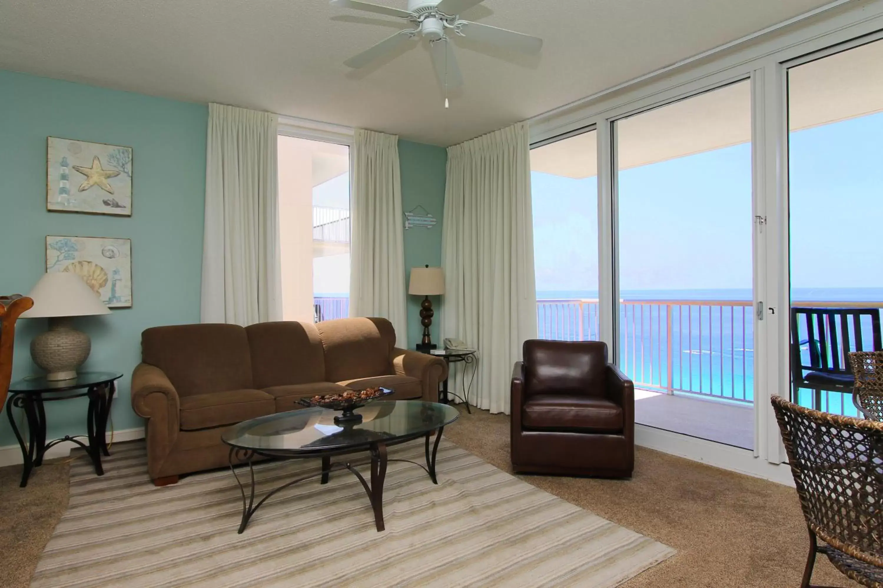 Living room, Seating Area in Majestic Beach Resort, Panama City Beach, Fl