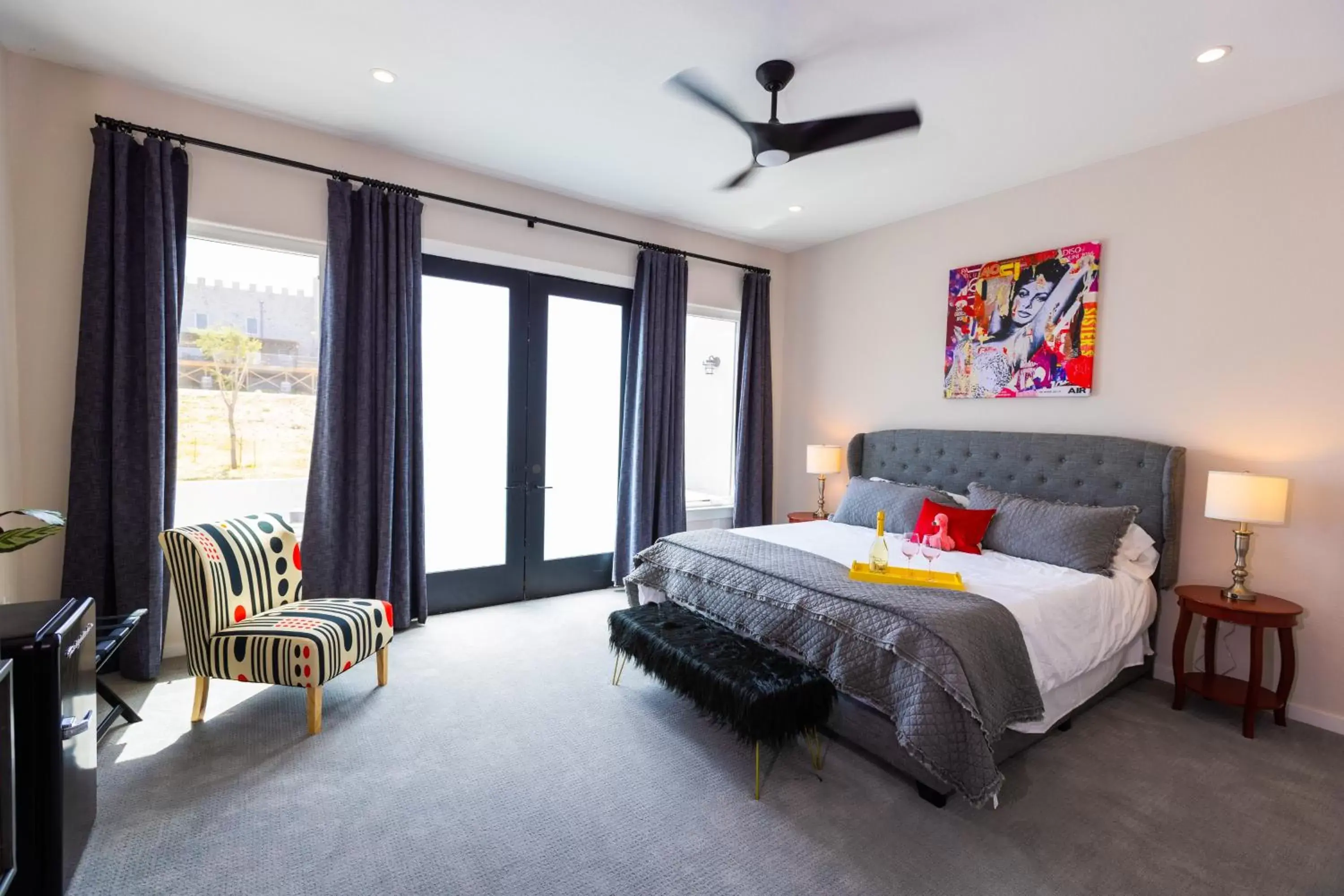 King Suite with Balcony in The Bentley Hotel on 290 King Suite with Balcony in The Bentley Hotel on 290