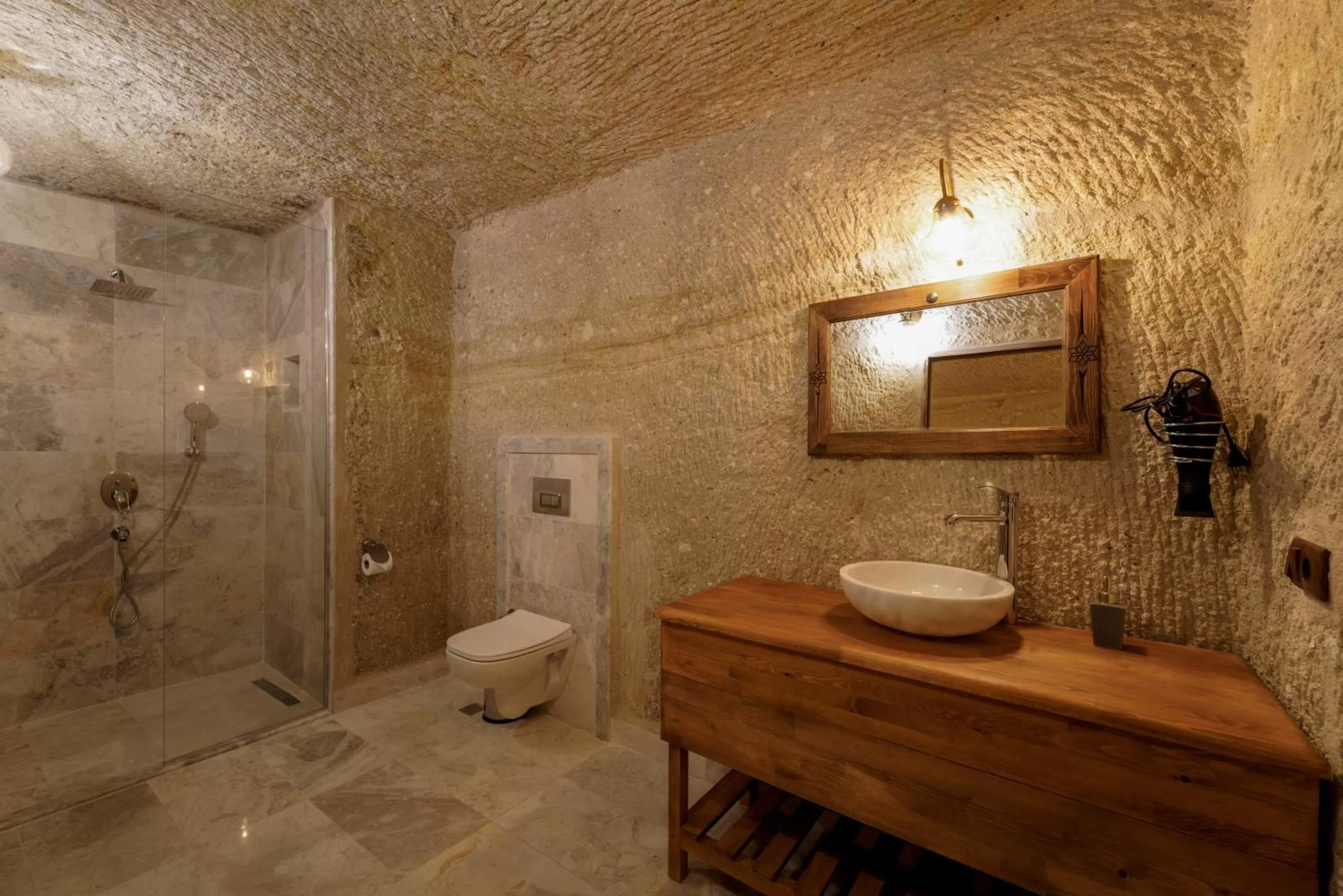 Toilet in Göreme Escape Cave