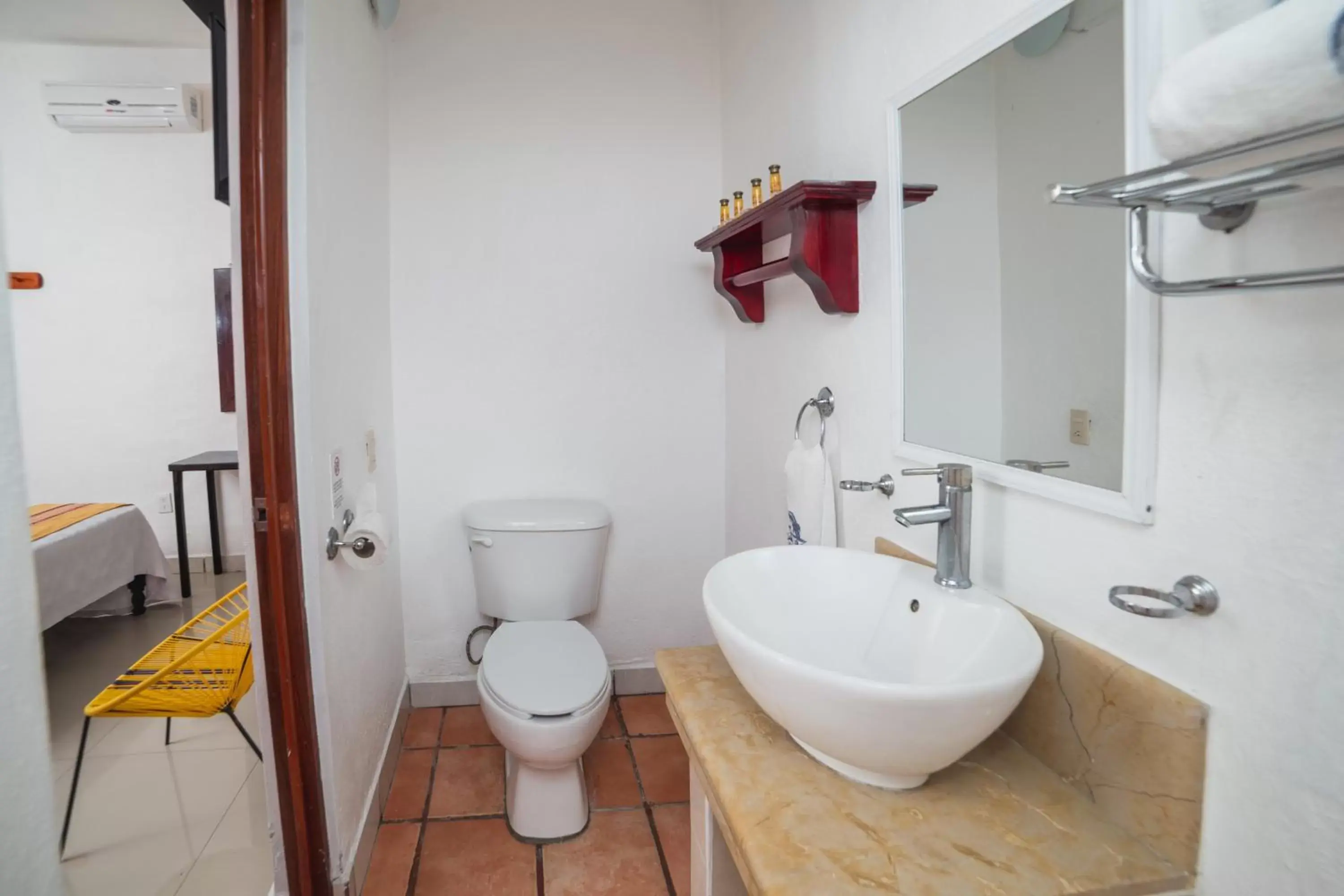 Bathroom in Hotel Meson de Mita