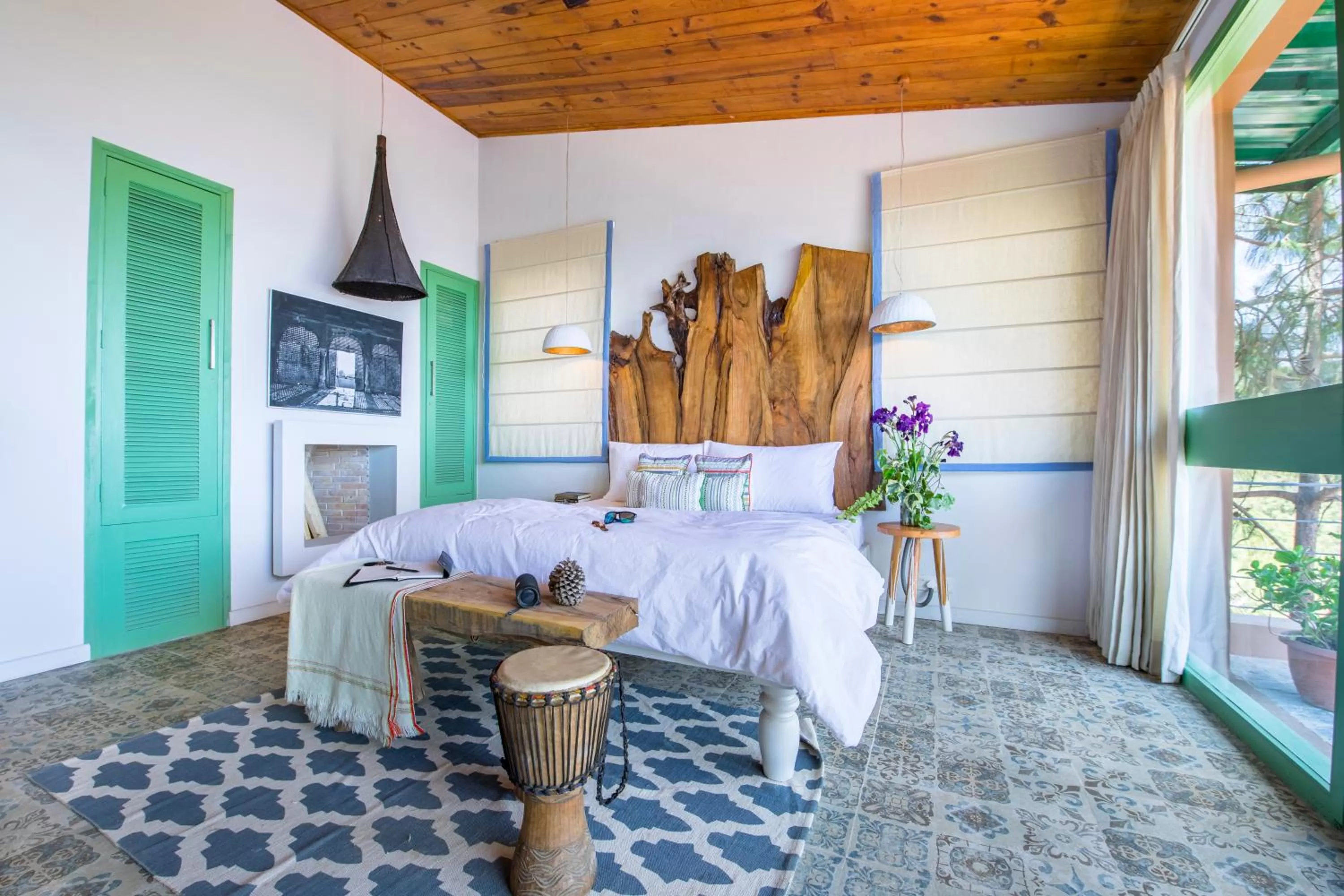 Photo of the whole room, Bed in Seclude Kasauli, Himachal Pradesh