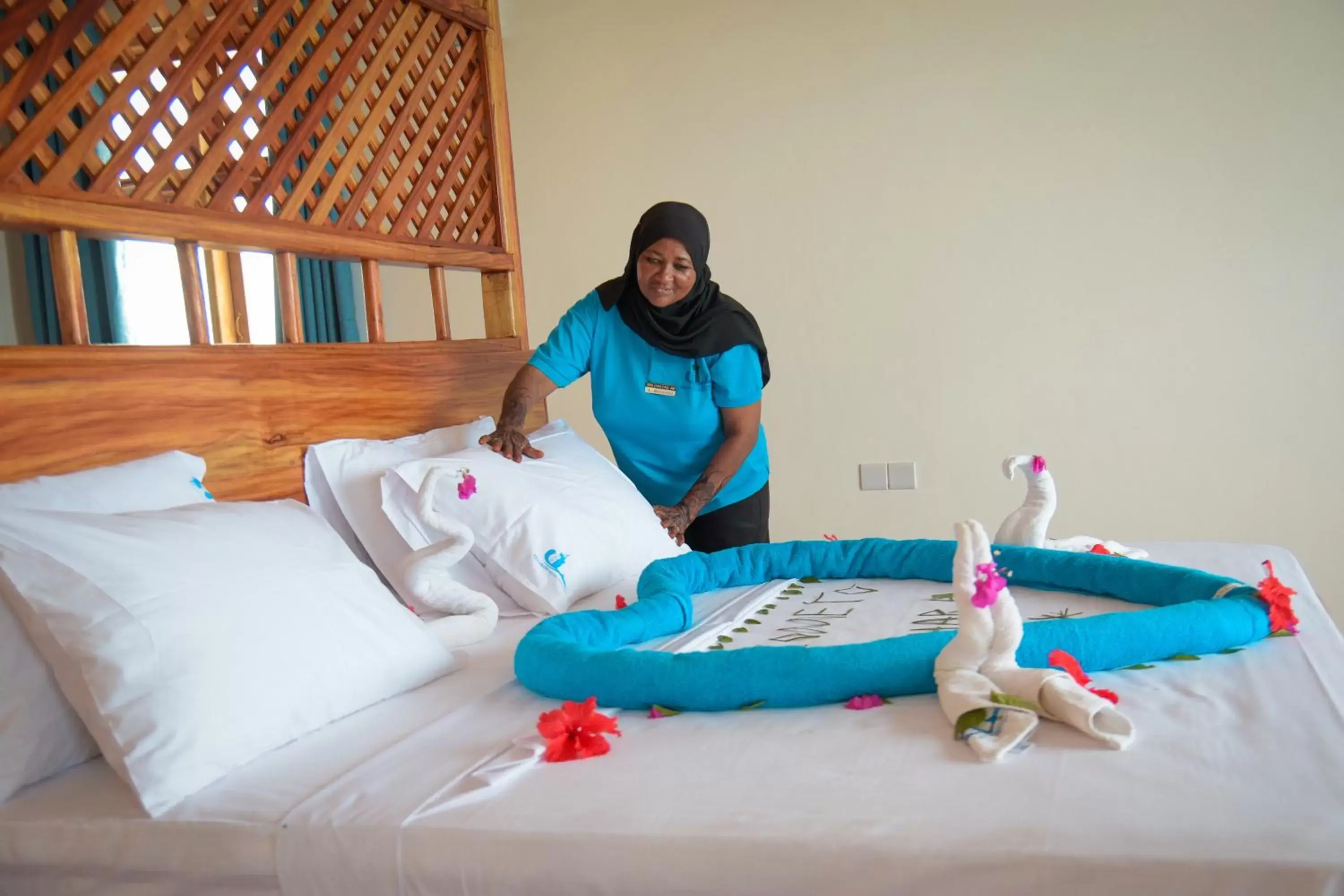 Staff, Bed in Mnarani Beach Cottages Staff, Bed in Mnarani Beach Cottages