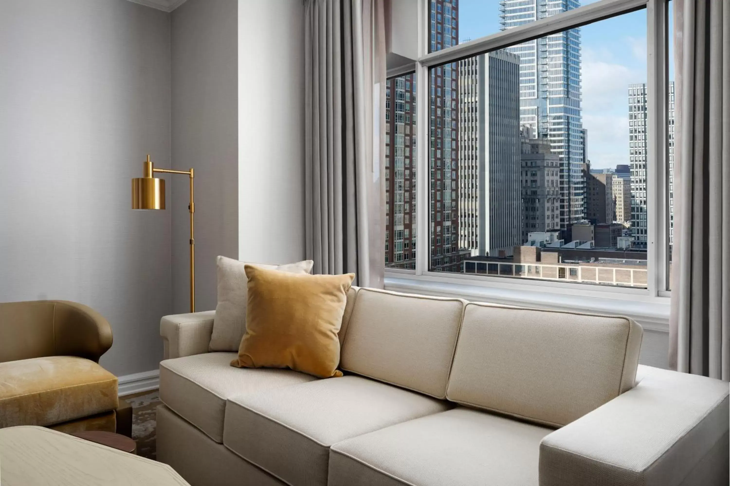 Photo of the whole room, Seating Area in The Westin Philadelphia