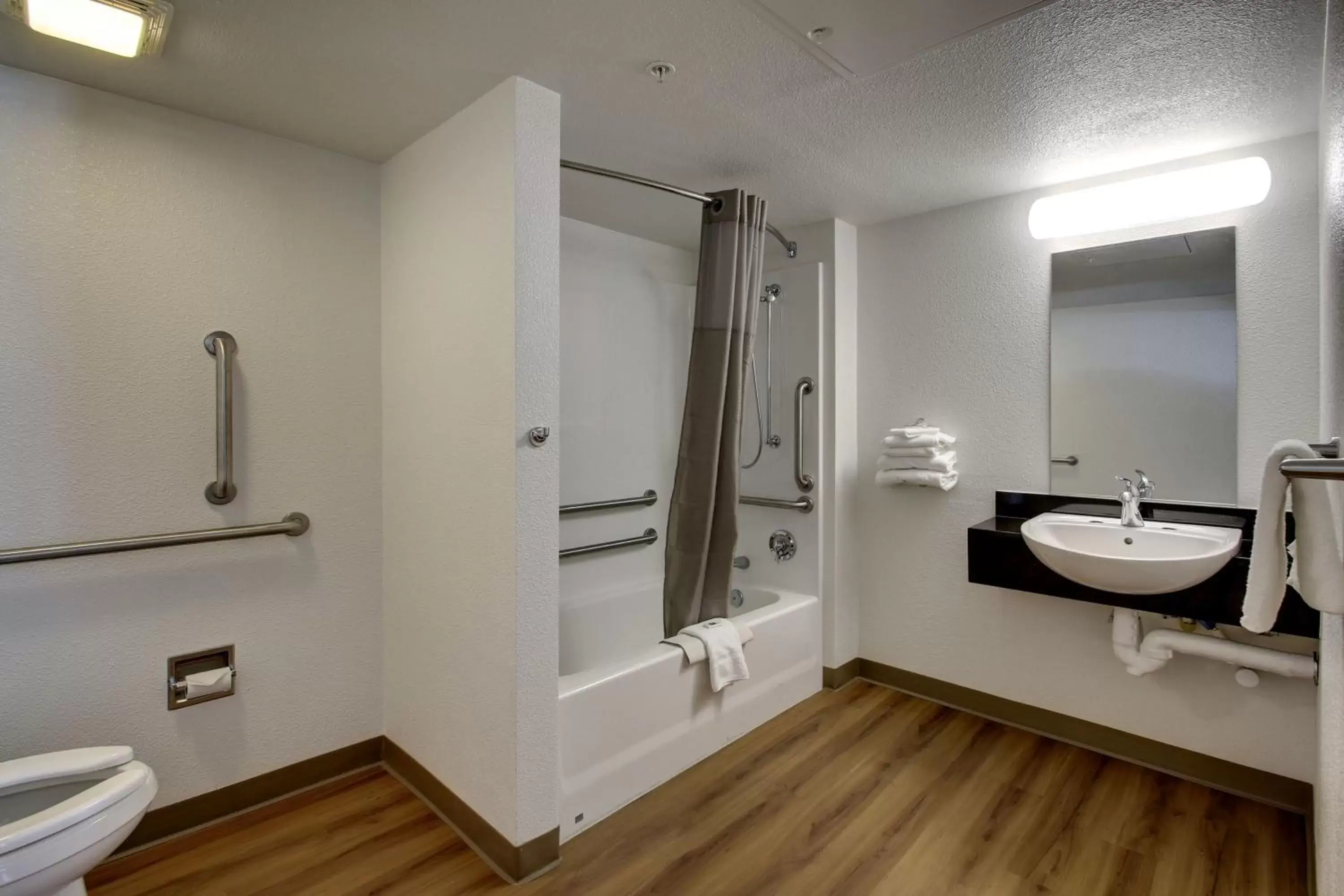Bathroom in Motel 6-Ogden, UT - Riverdale