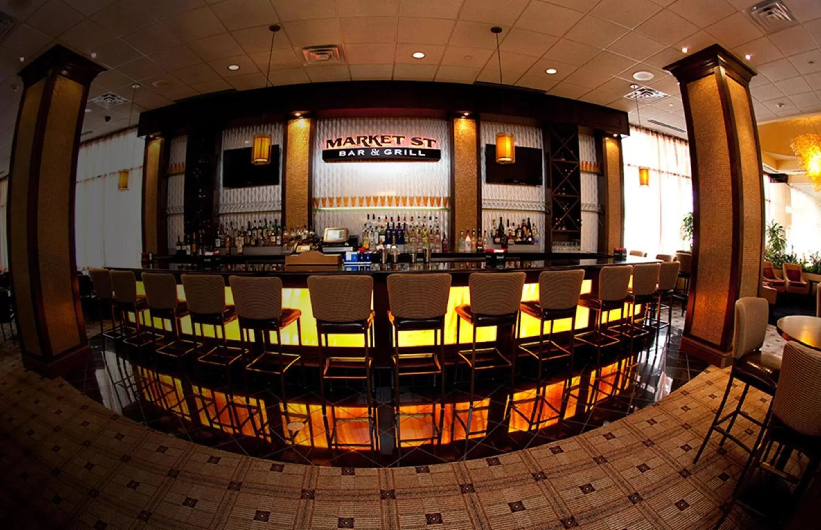 Lounge or bar in The Poughkeepsie Grand Hotel Lounge or bar in The Poughkeepsie Grand Hotel