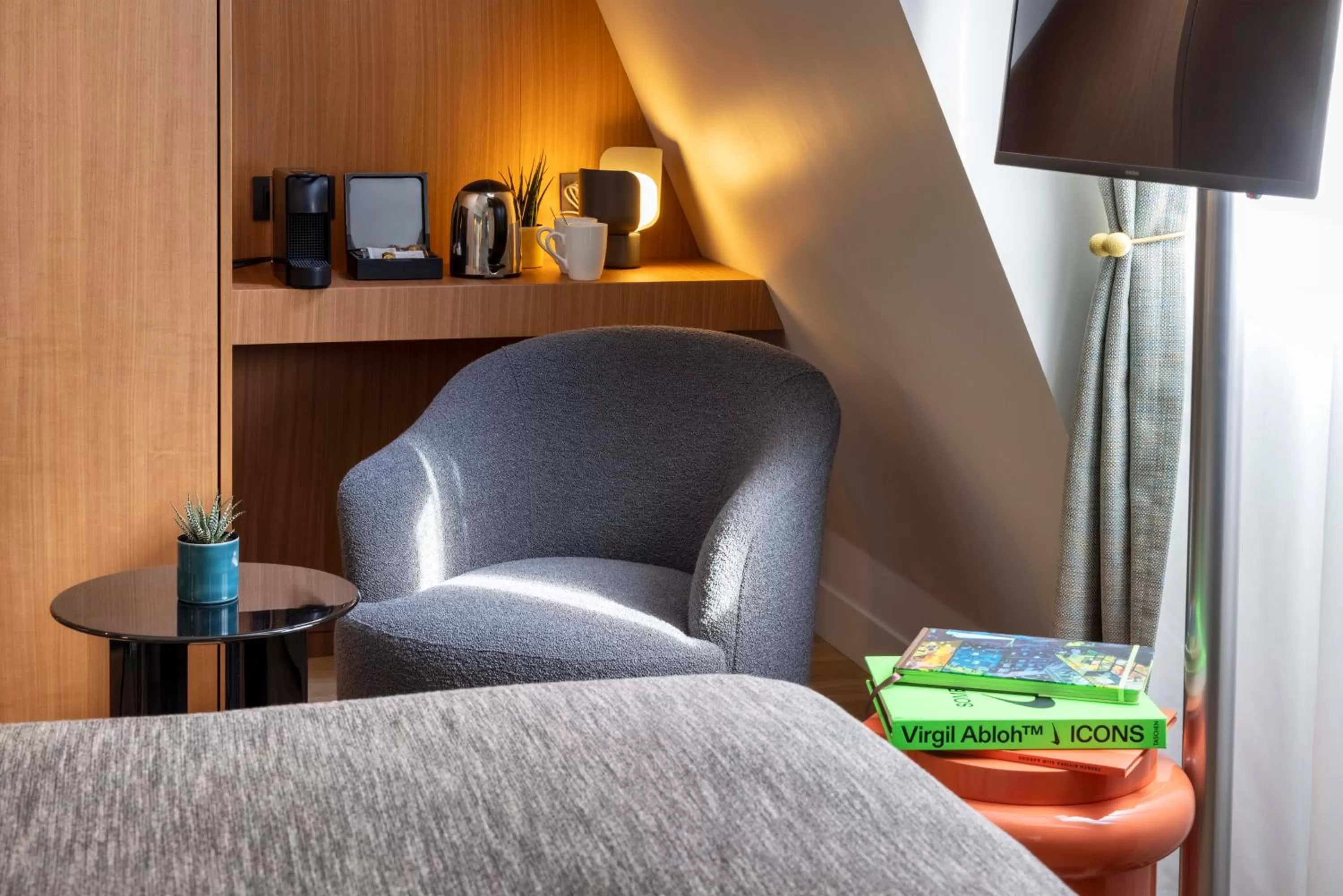 Decorative detail in Hotel Le 37 Bis