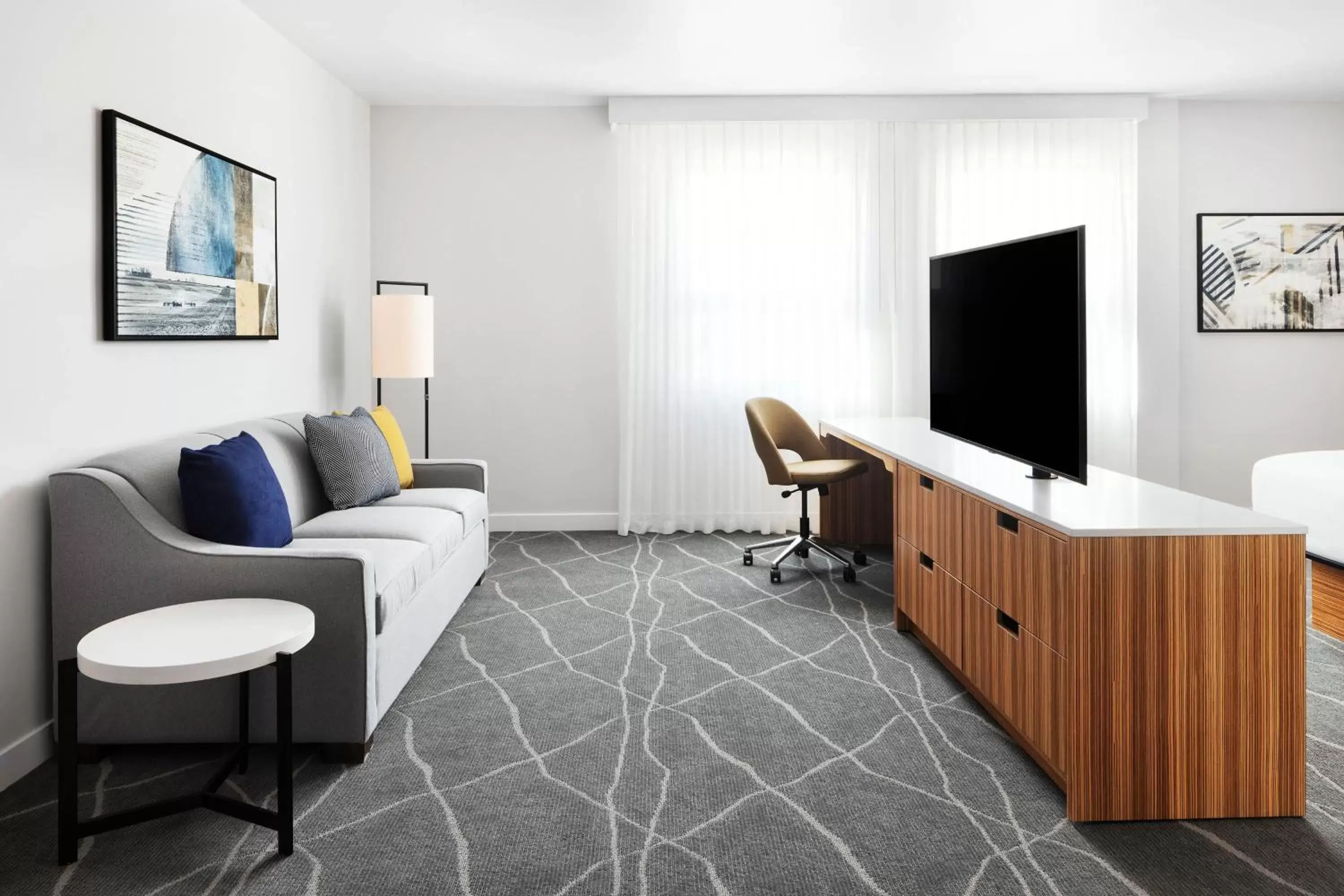 Photo of the whole room, TV/Entertainment Center in Delta Hotels by Marriott Grande Prairie Airport