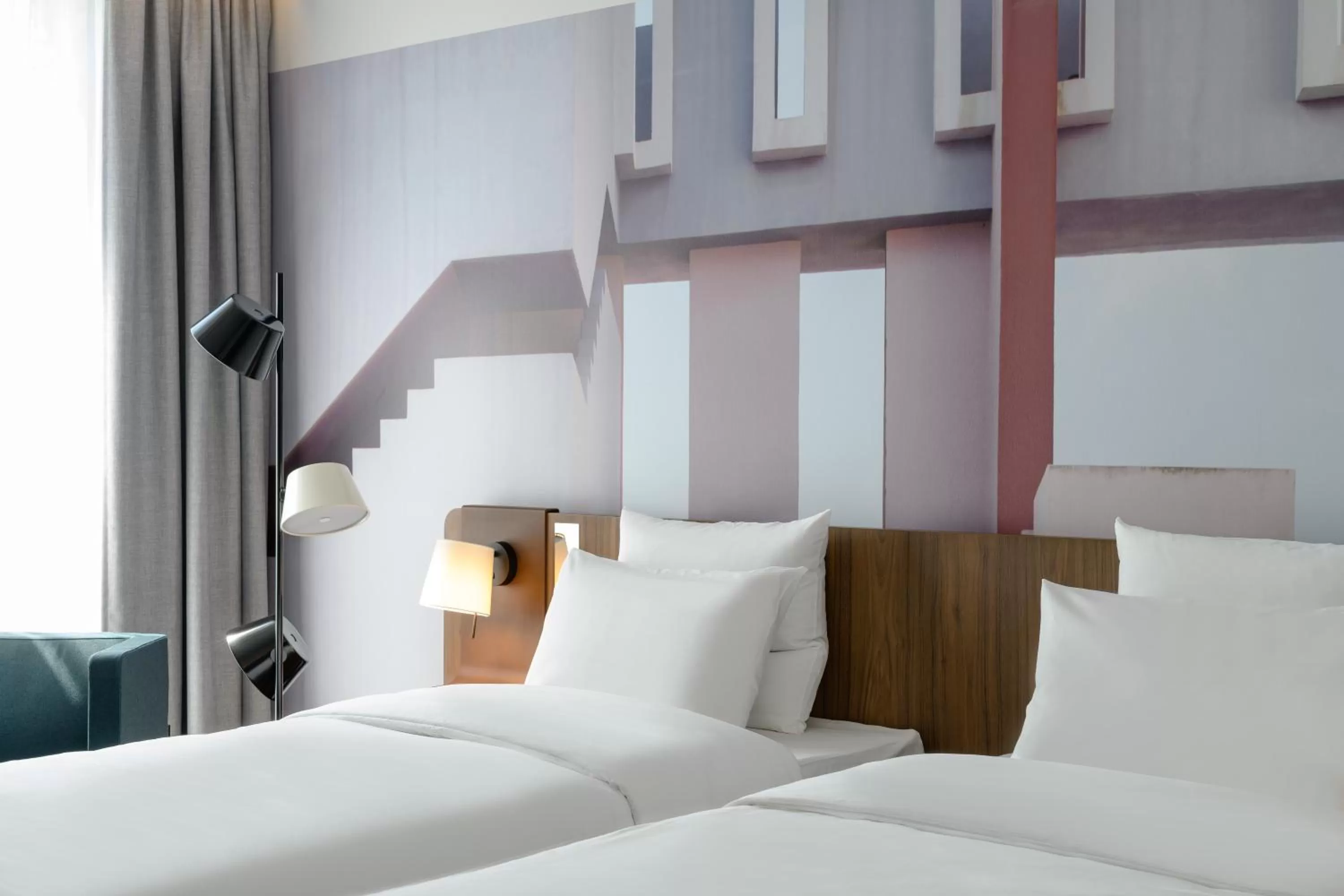 Bed in Novotel Regensburg Zentrum