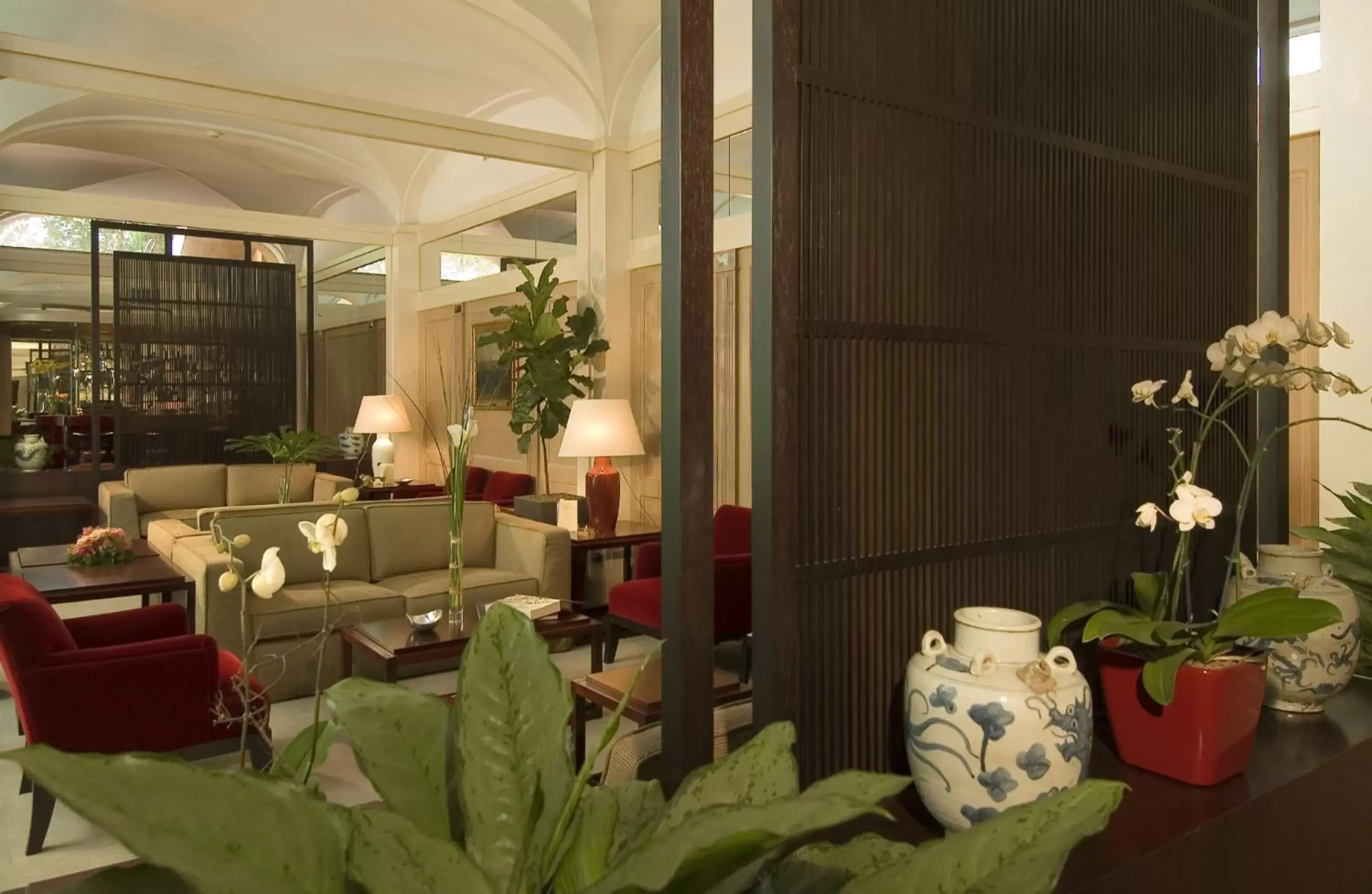 Lobby or reception in Hotel dei Borgognoni Lobby or reception in Hotel dei Borgognoni