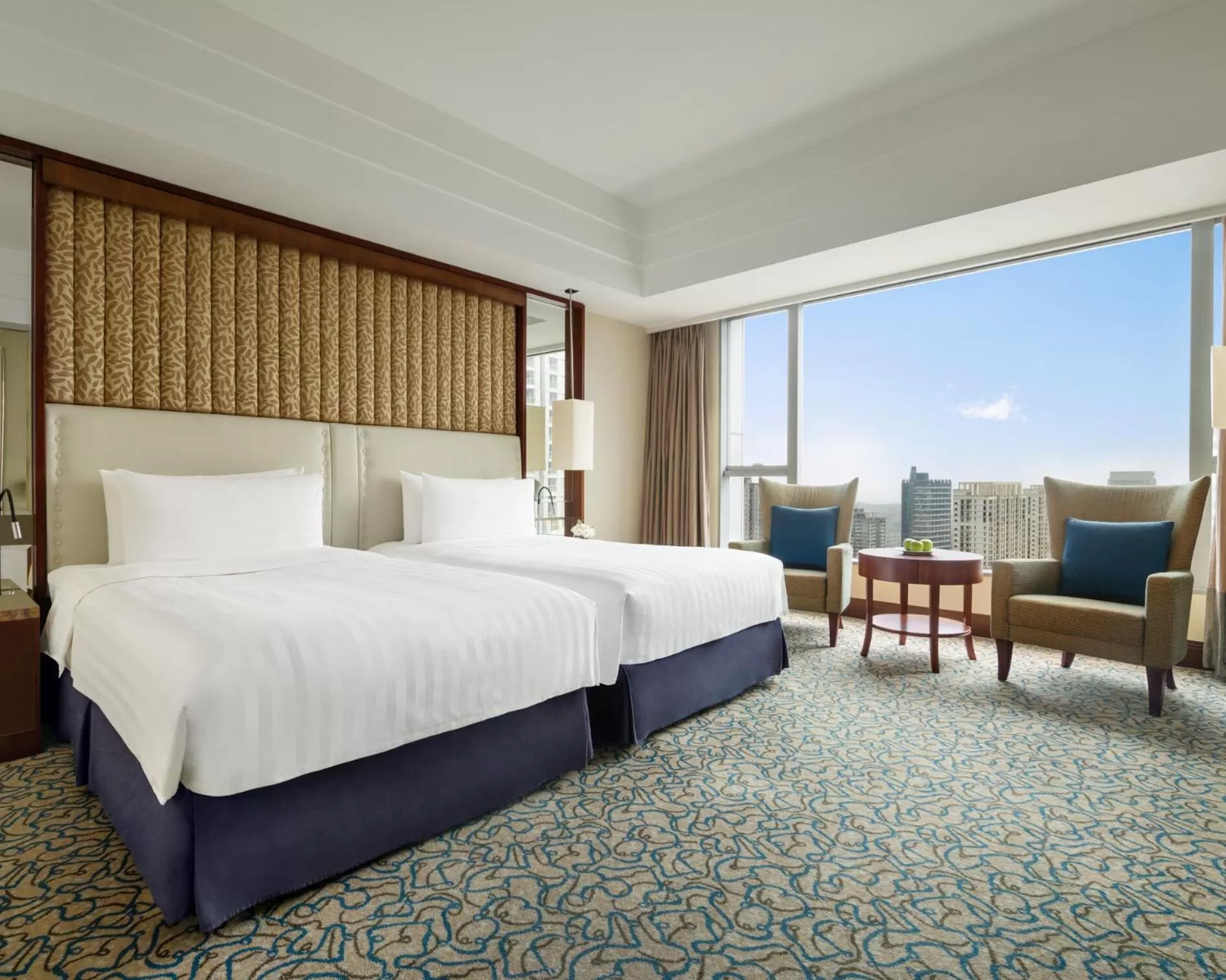 Deluxe Twin Room in Shangri-La Ningbo - The Three Rivers Intersection