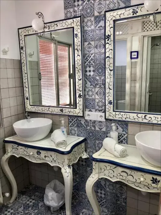 Bathroom in Retiro del Teatro Almagro