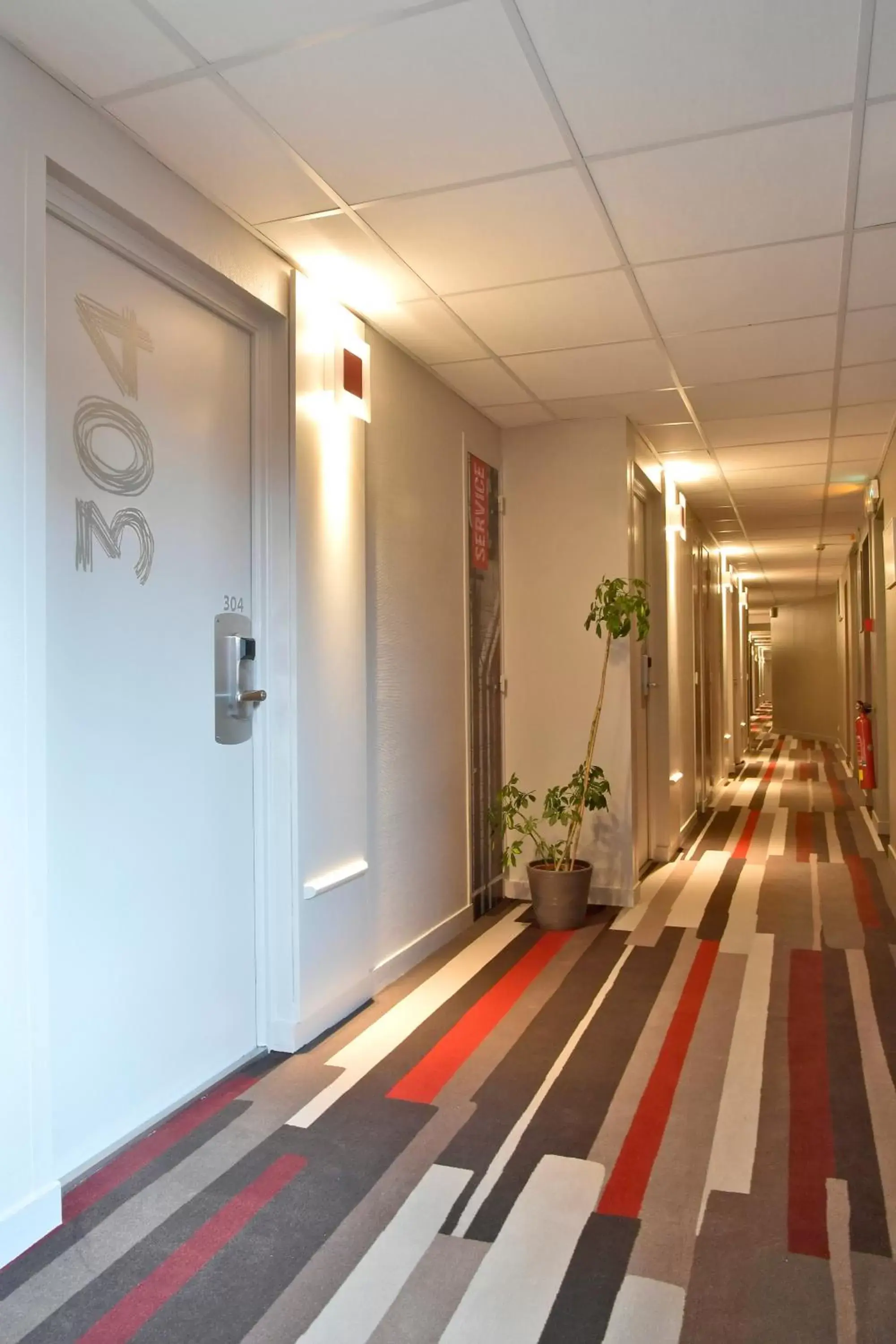 Lobby or reception in ibis Saint Quentin Basilique Lobby or reception in ibis Saint Quentin Basilique