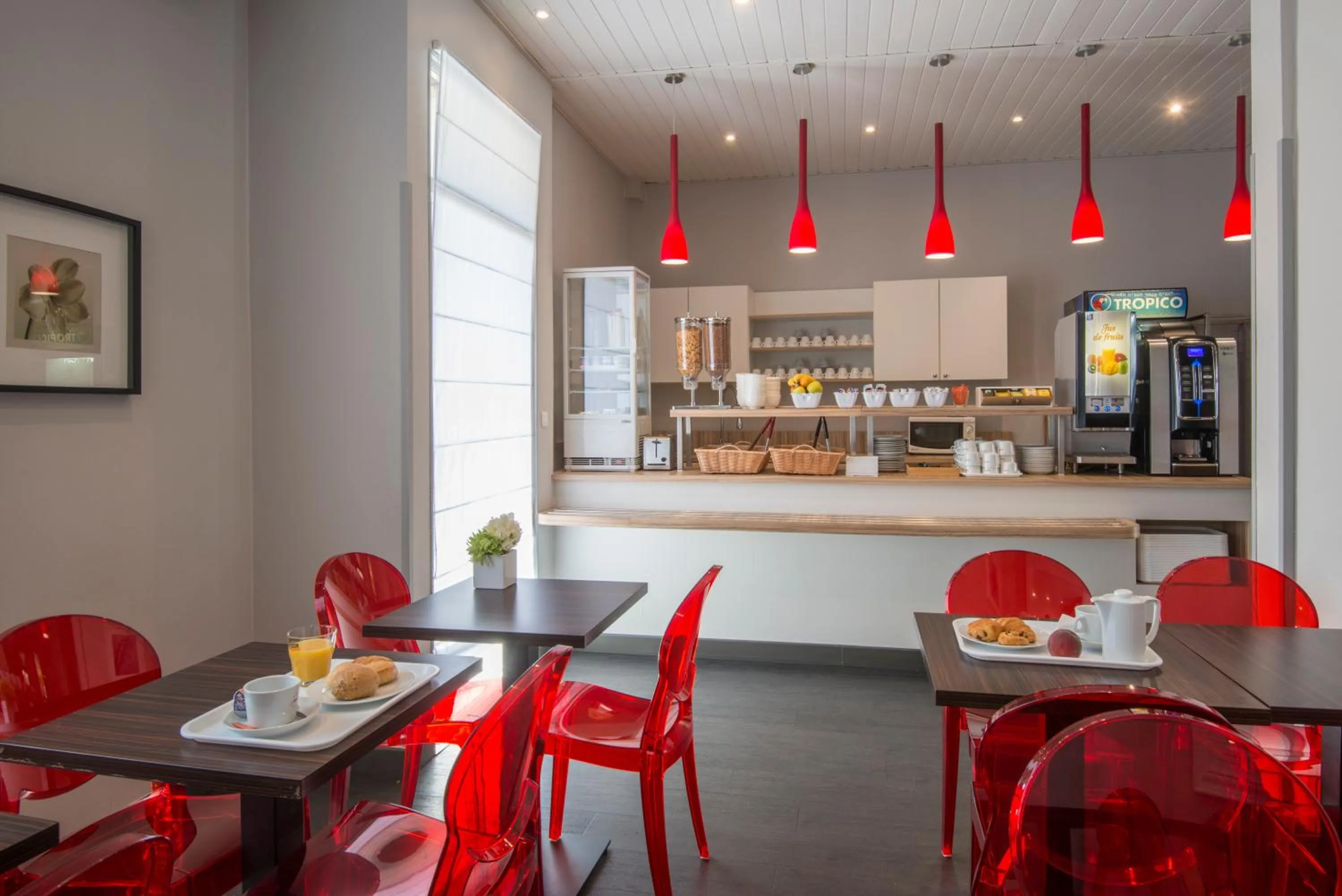 Area and facilities in Hôtel Amaryllis