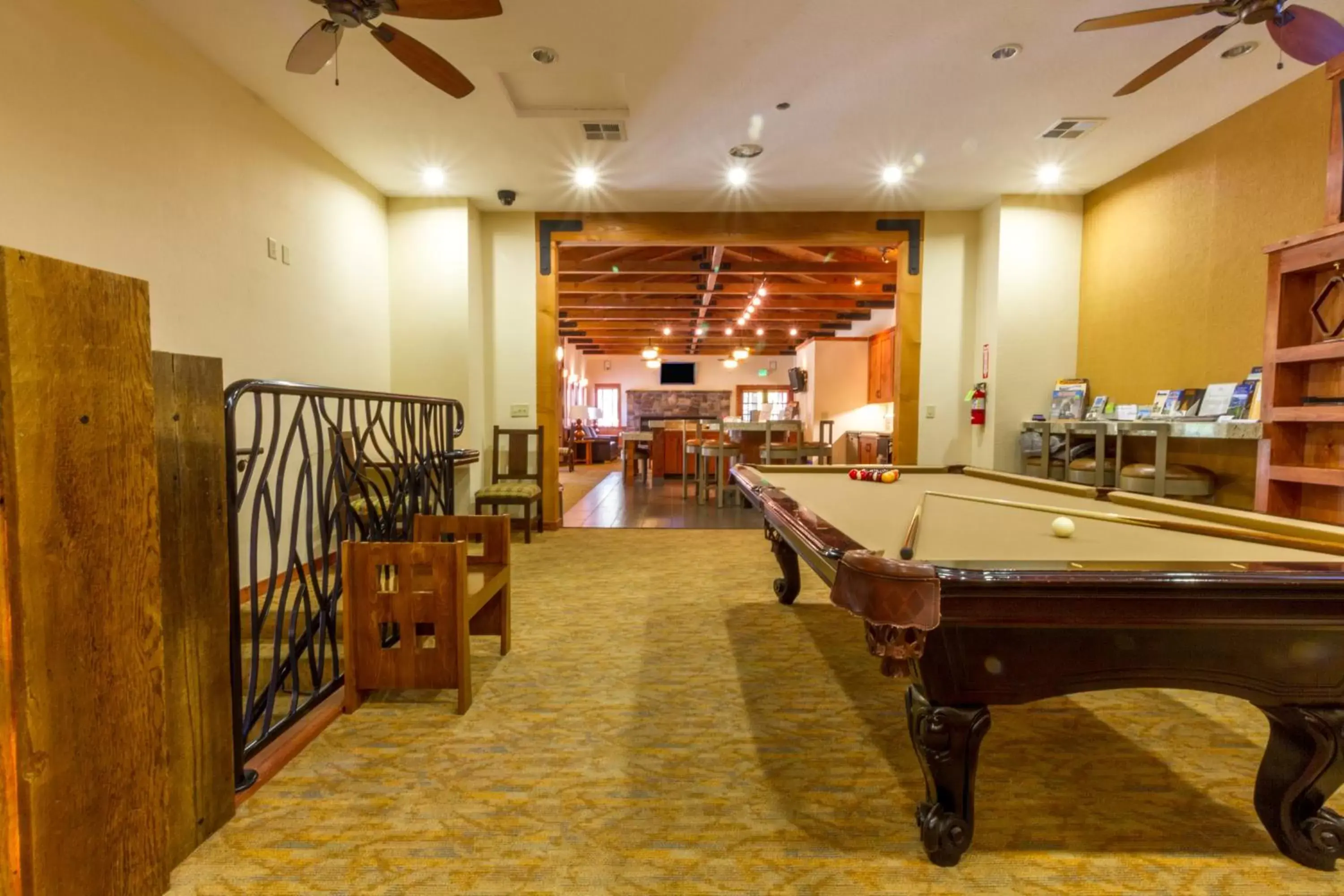 Sports, Billiards in Mountain Retreat Resort, a VRI resort