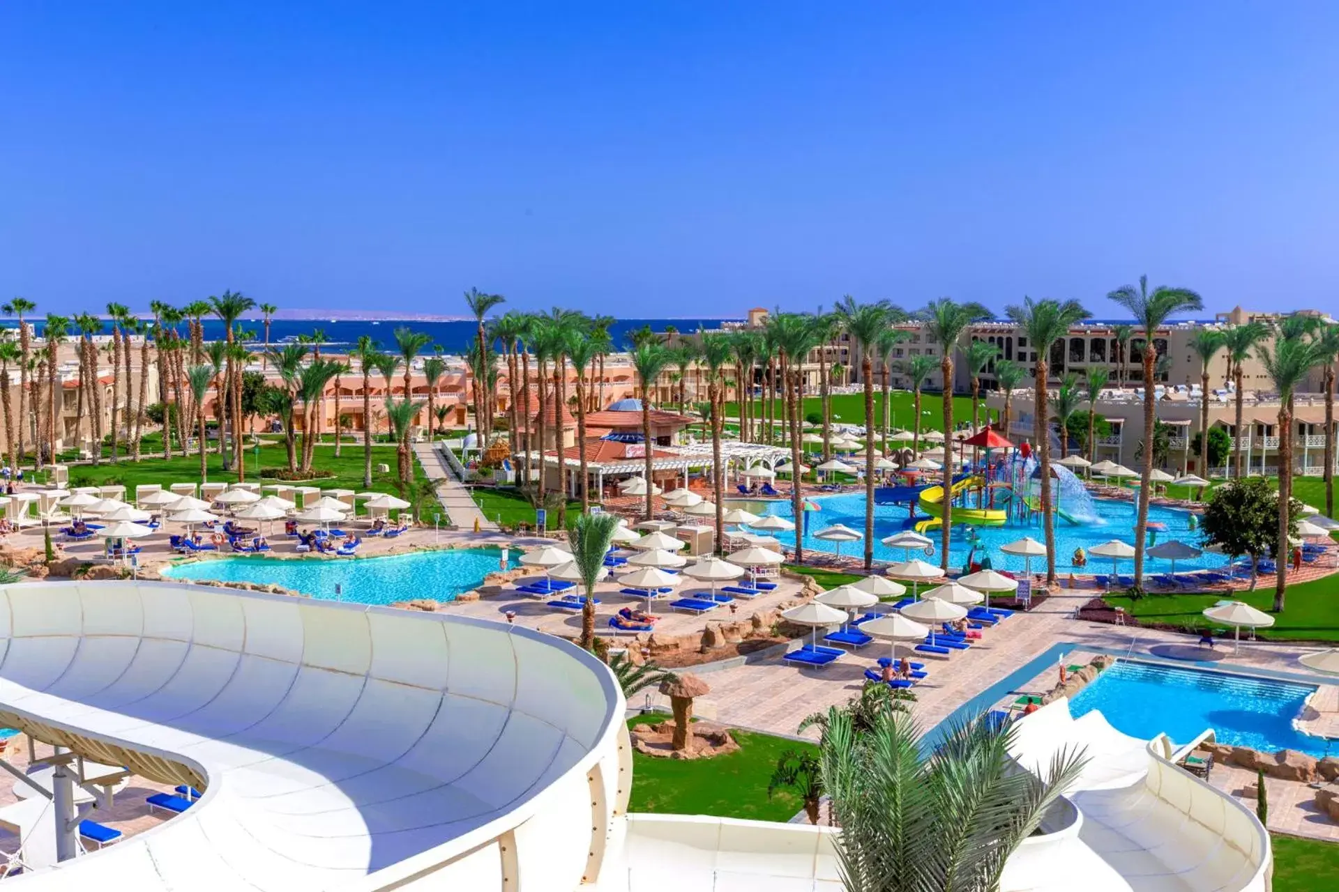 Aqua park, Pool View in Beach Albatros Resort - Hurghada