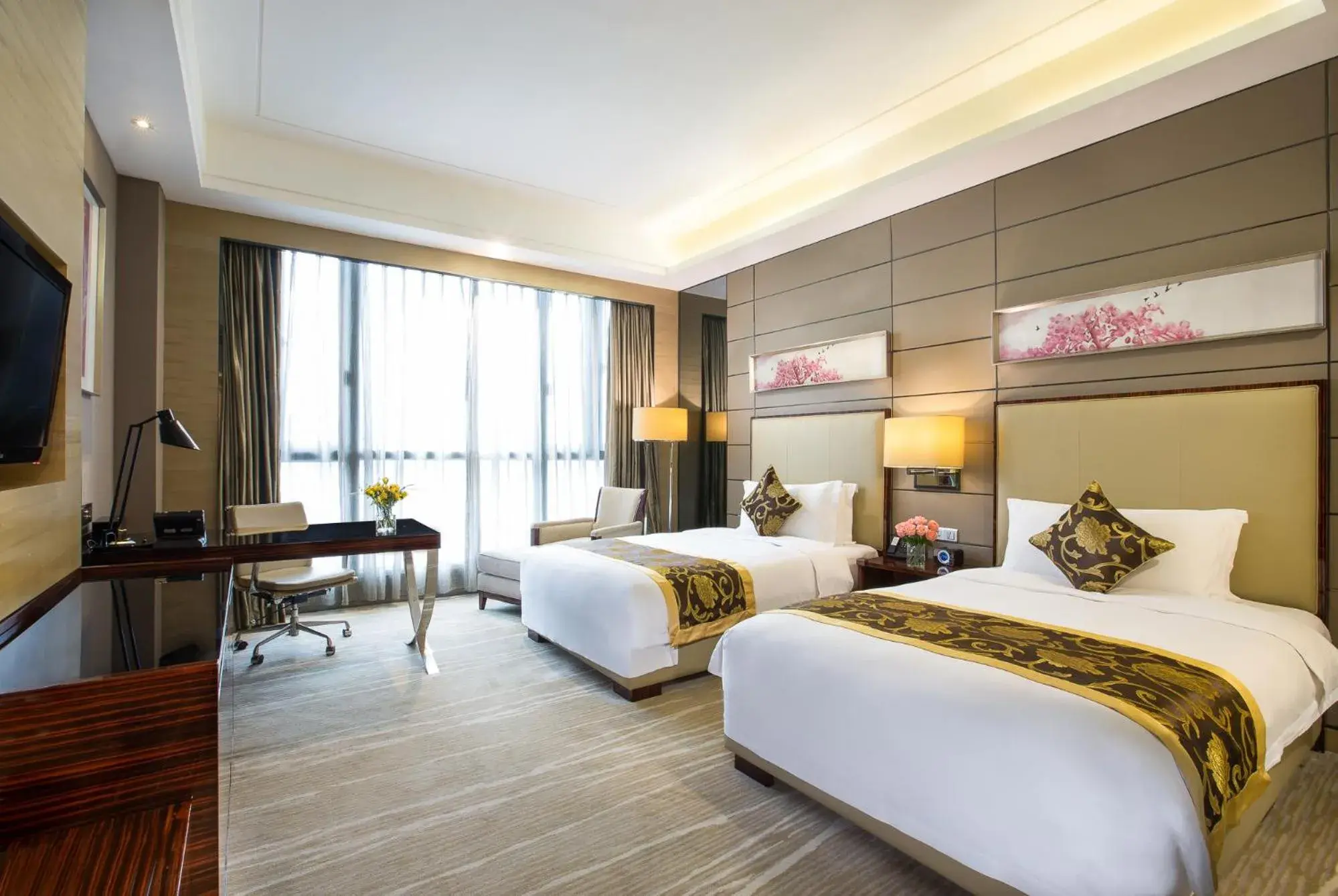 Crowne Plaza Shenzhen Longgang City Centre, an IHG Hotel