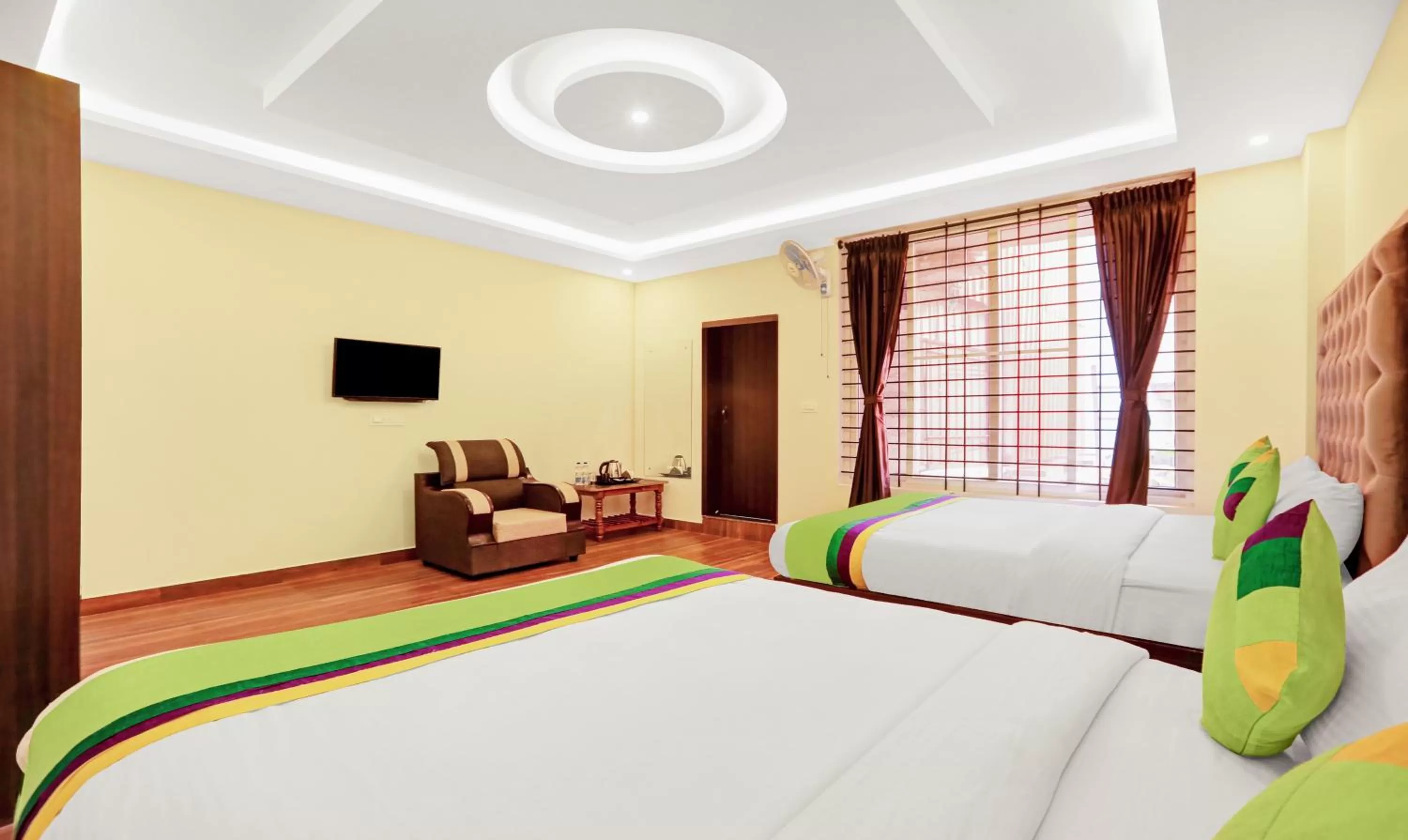 Bedroom, Bed in Treebo Doha King