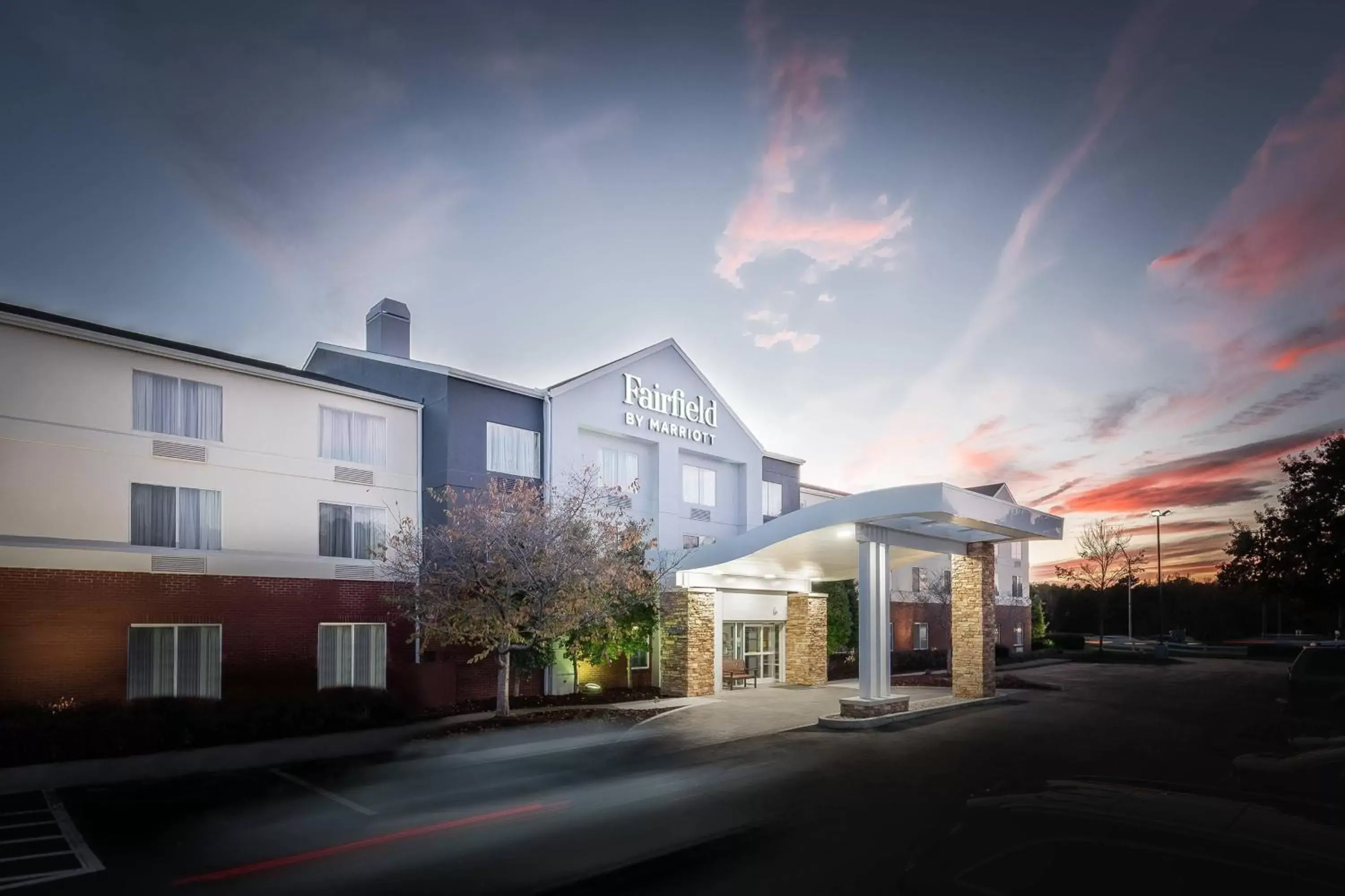 Property Building in Fairfield Inn Charlotte Northlake