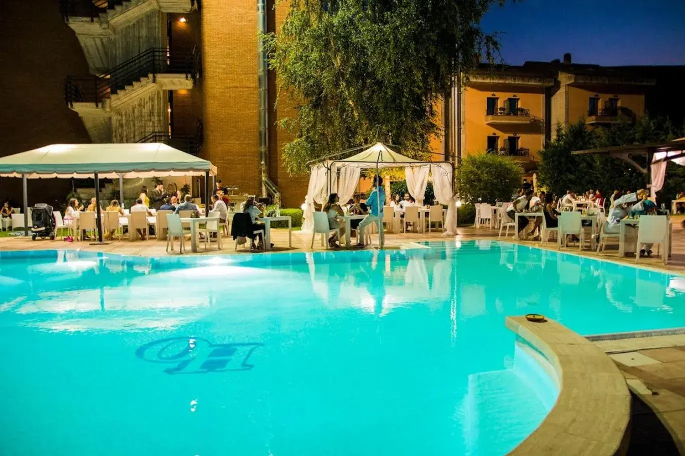 Pool view, Swimming Pool in Hotel Olimpia