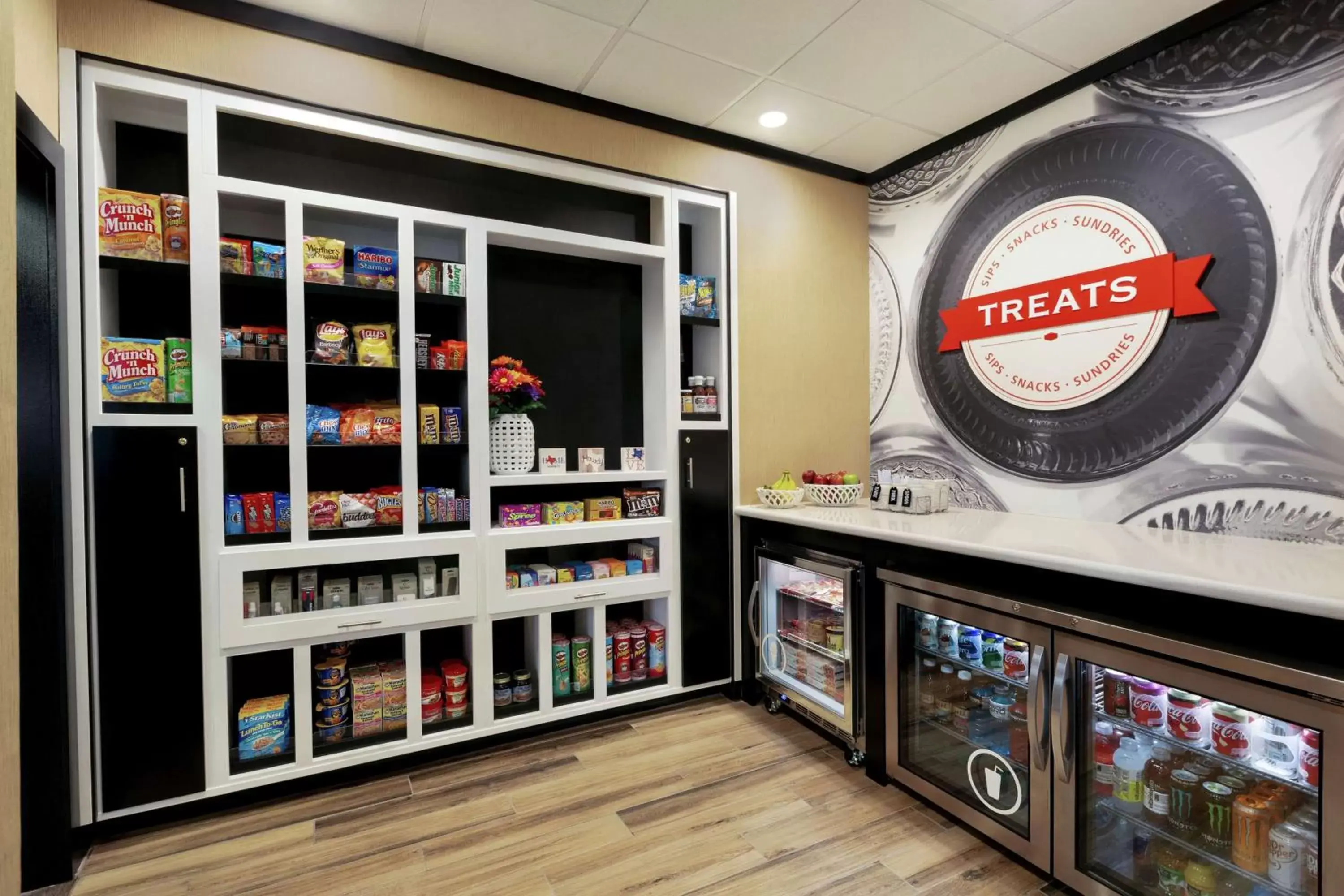 Restaurant/places to eat in Hampton Inn and Suites Houston Pasadena Restaurant/places to eat in Hampton Inn and Suites Houston Pasadena