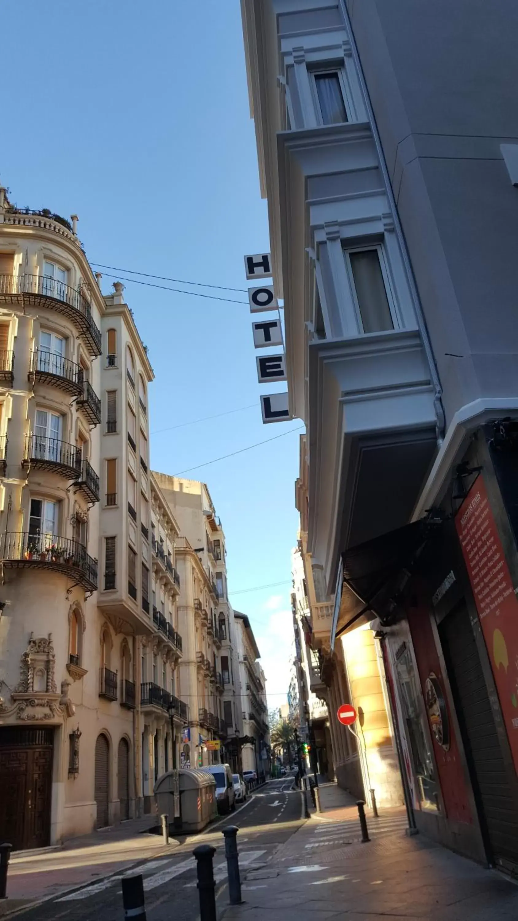 Facade/entrance in Hotel Maritimo