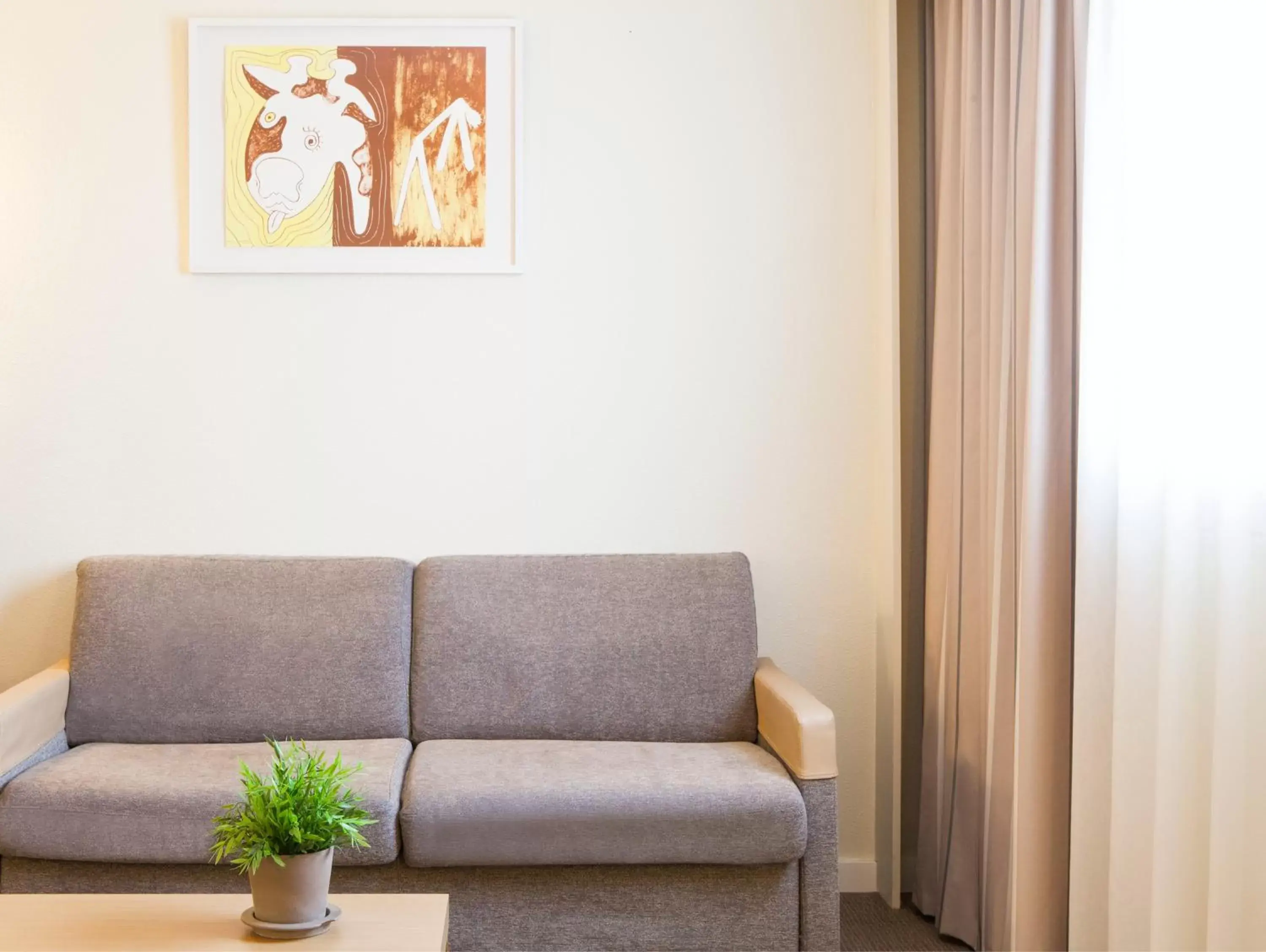 Living room, Seating Area in Novotel Nantes Centre Bord de Loire