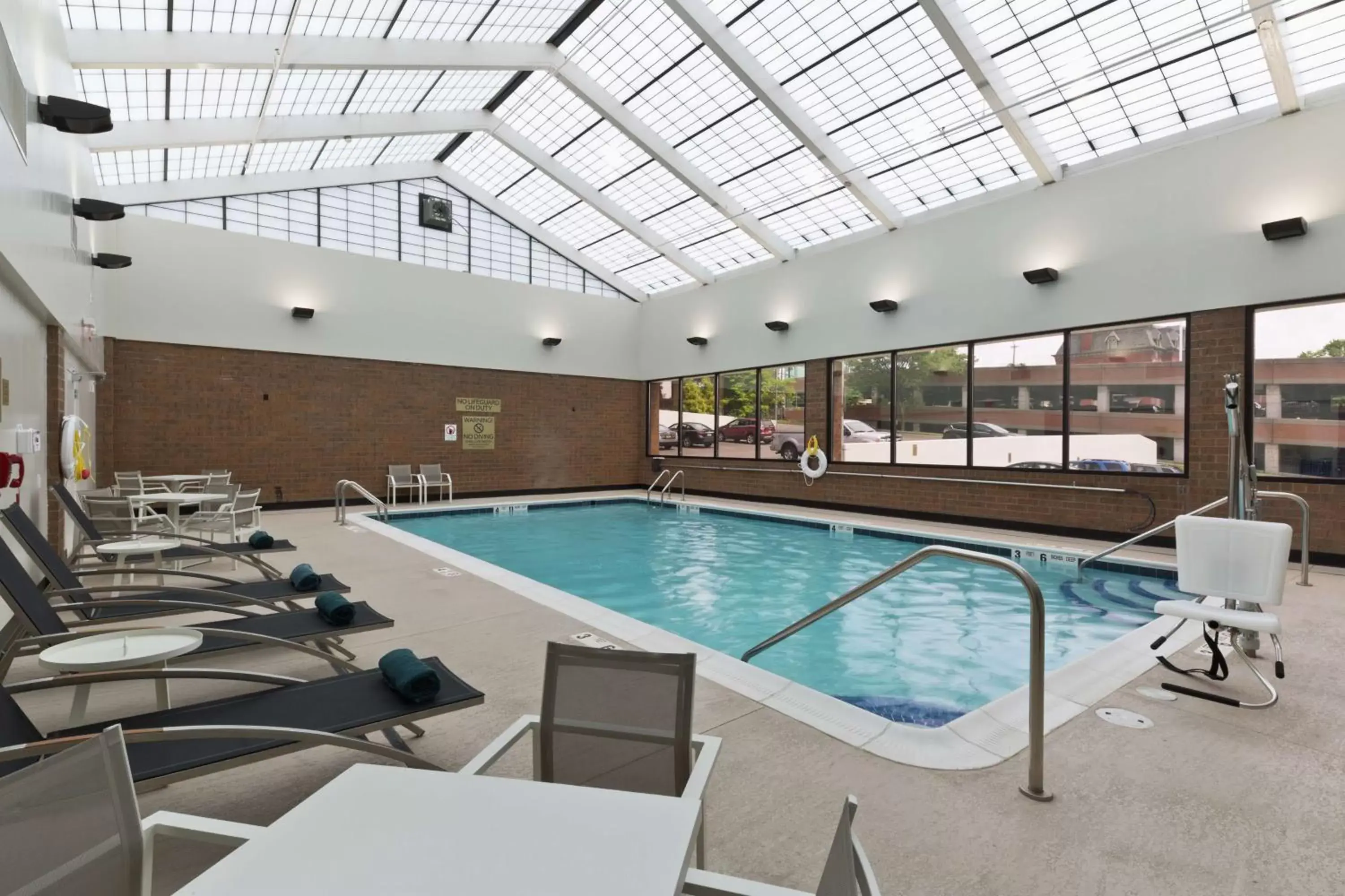 Pool view, Swimming Pool in Doubletree By Hilton Jamestown, Ny