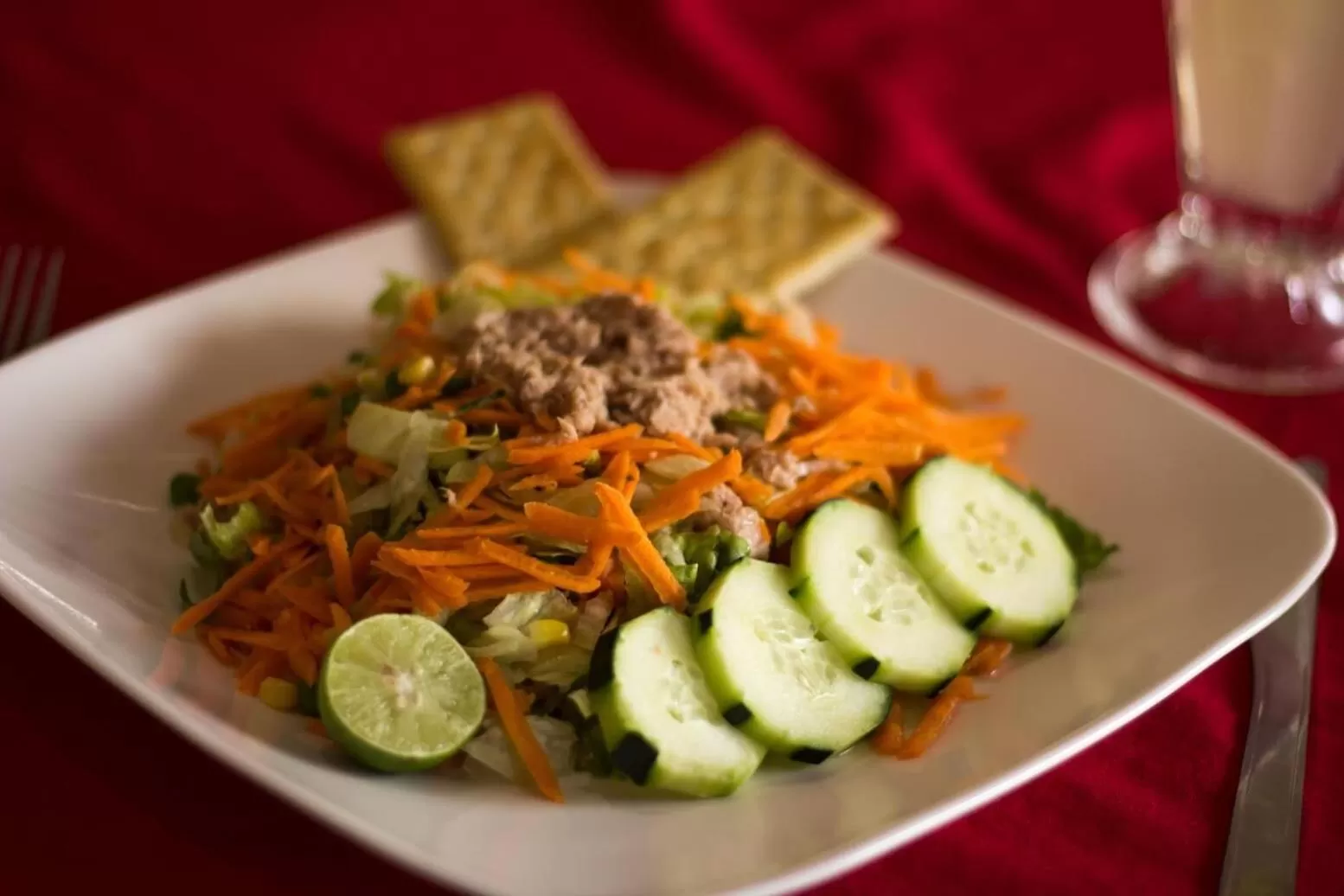 Food in HOTEL & SUITES MARROD