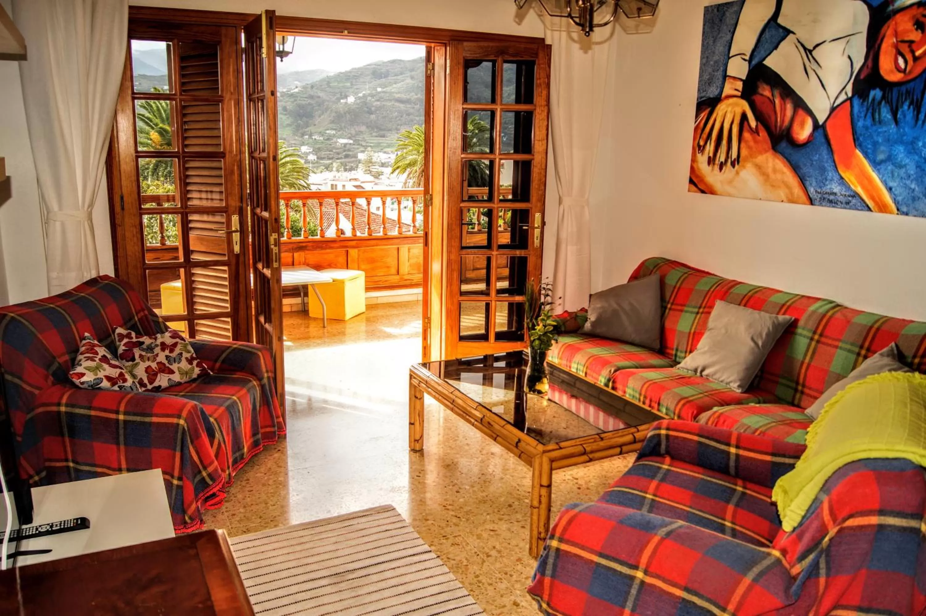 Communal lounge/ TV room in La Vista Verde