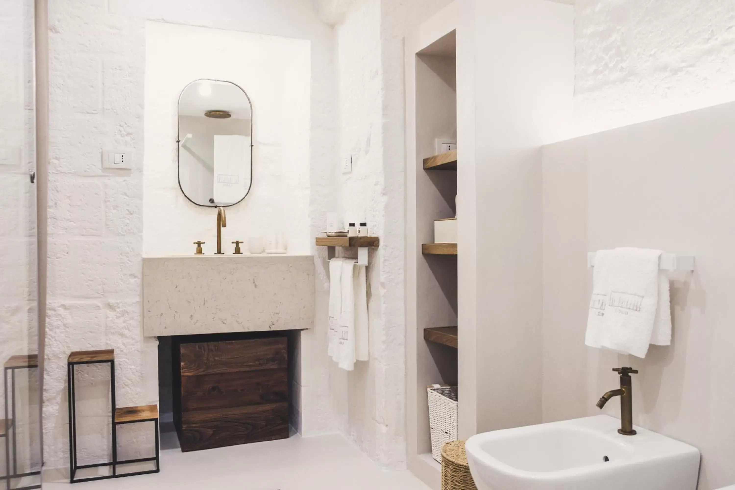 Bathroom in AL PALAZZO La Dimora by Apulia Hospitality