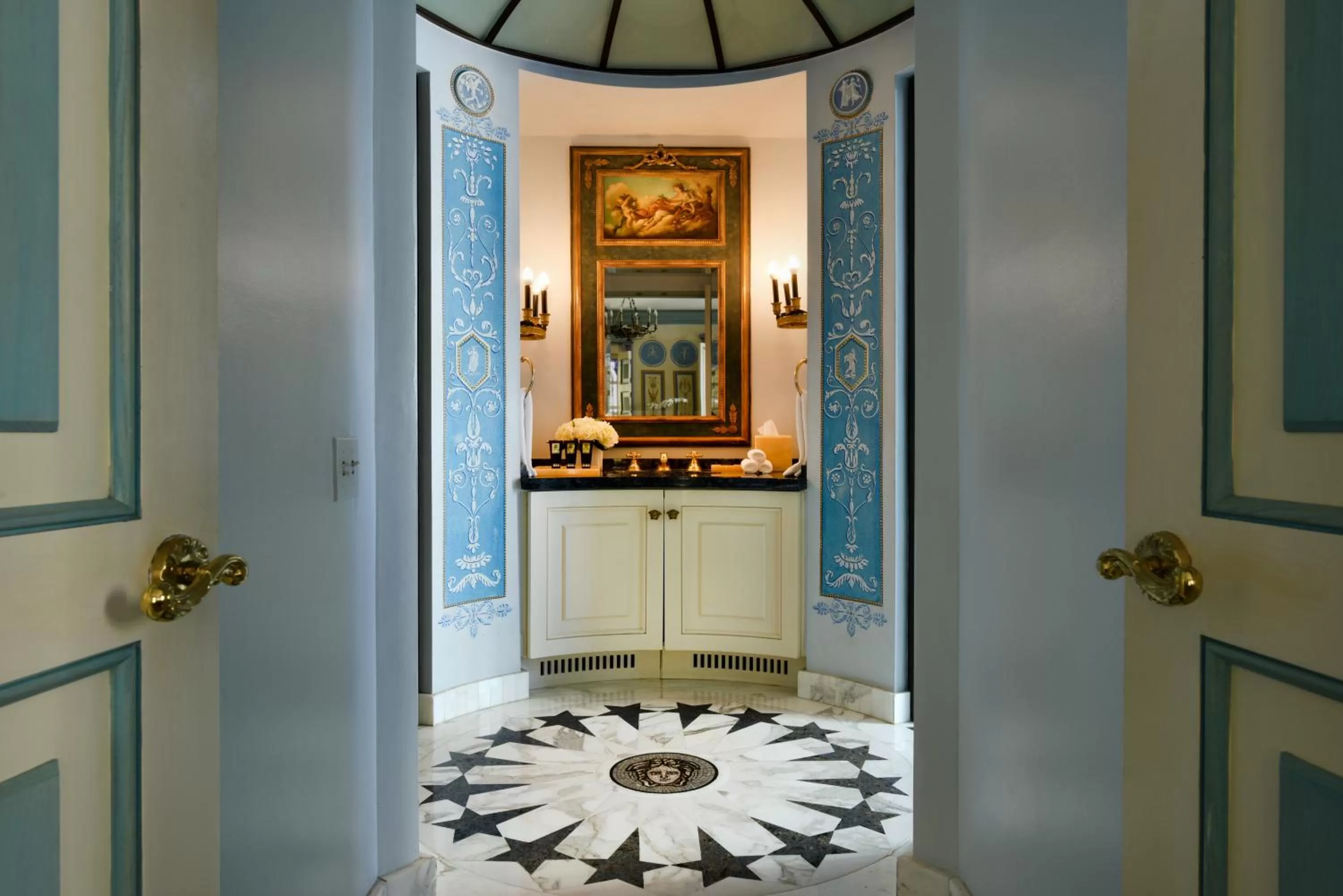 Shower in The Villa Casa Casuarina