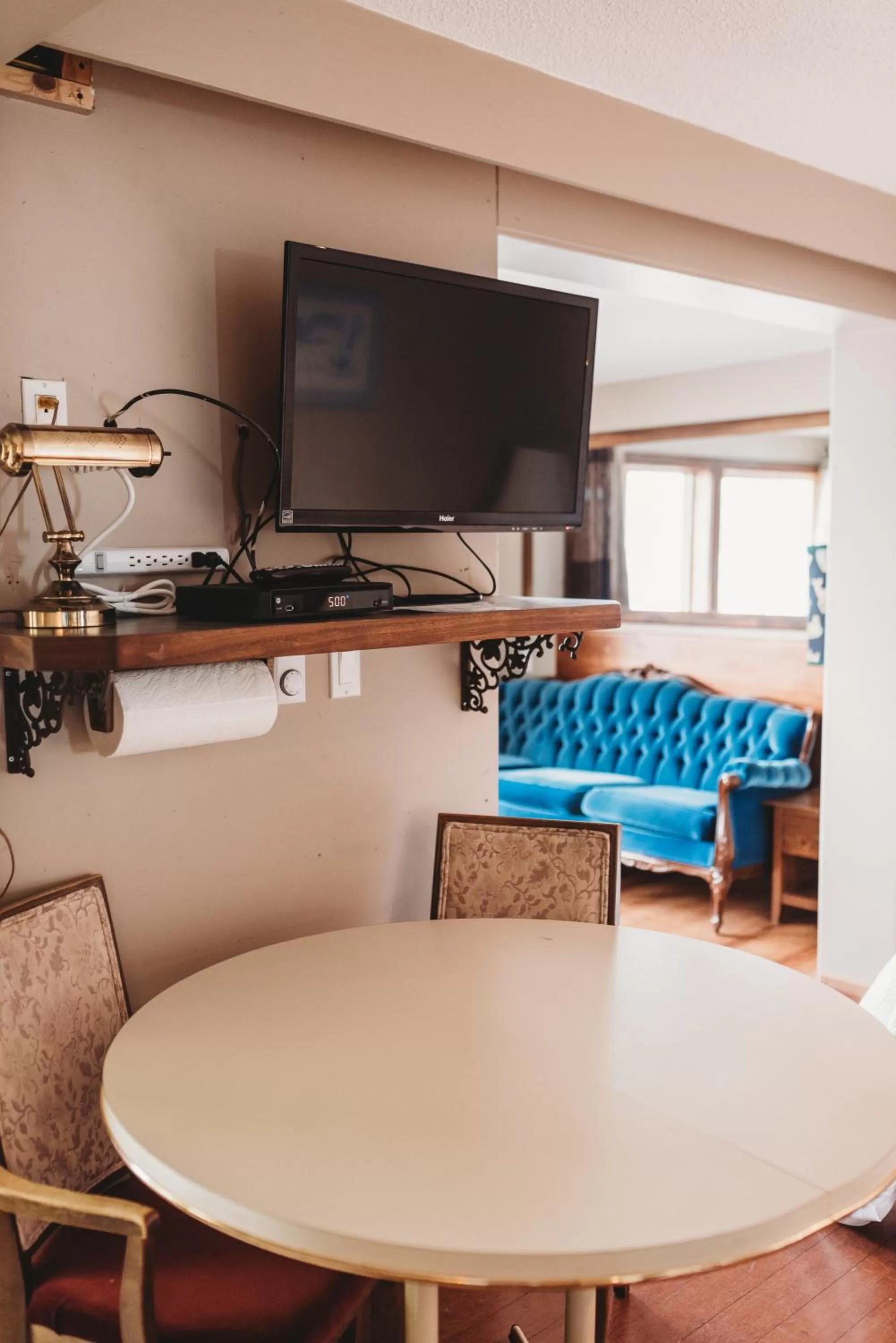 TV and multimedia in The Oceanfront Hotel