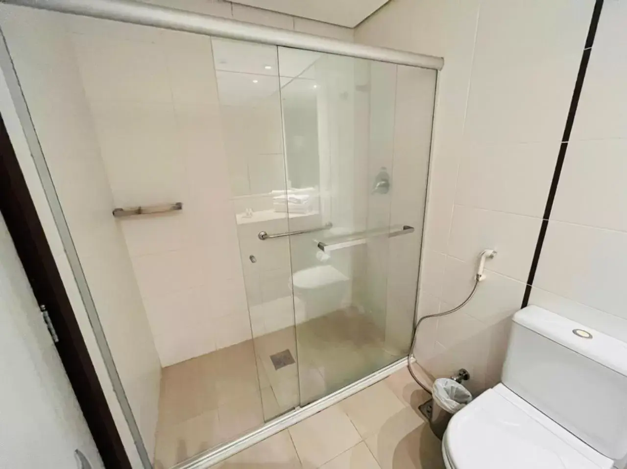 Bathroom in Parque Balneário Santos by Atlantica Hotels