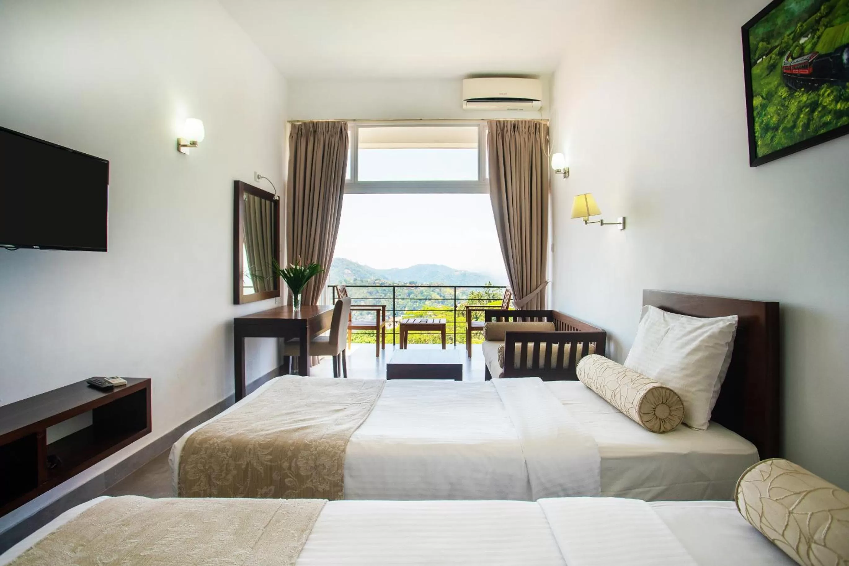 Bed in The Kandyan Villa