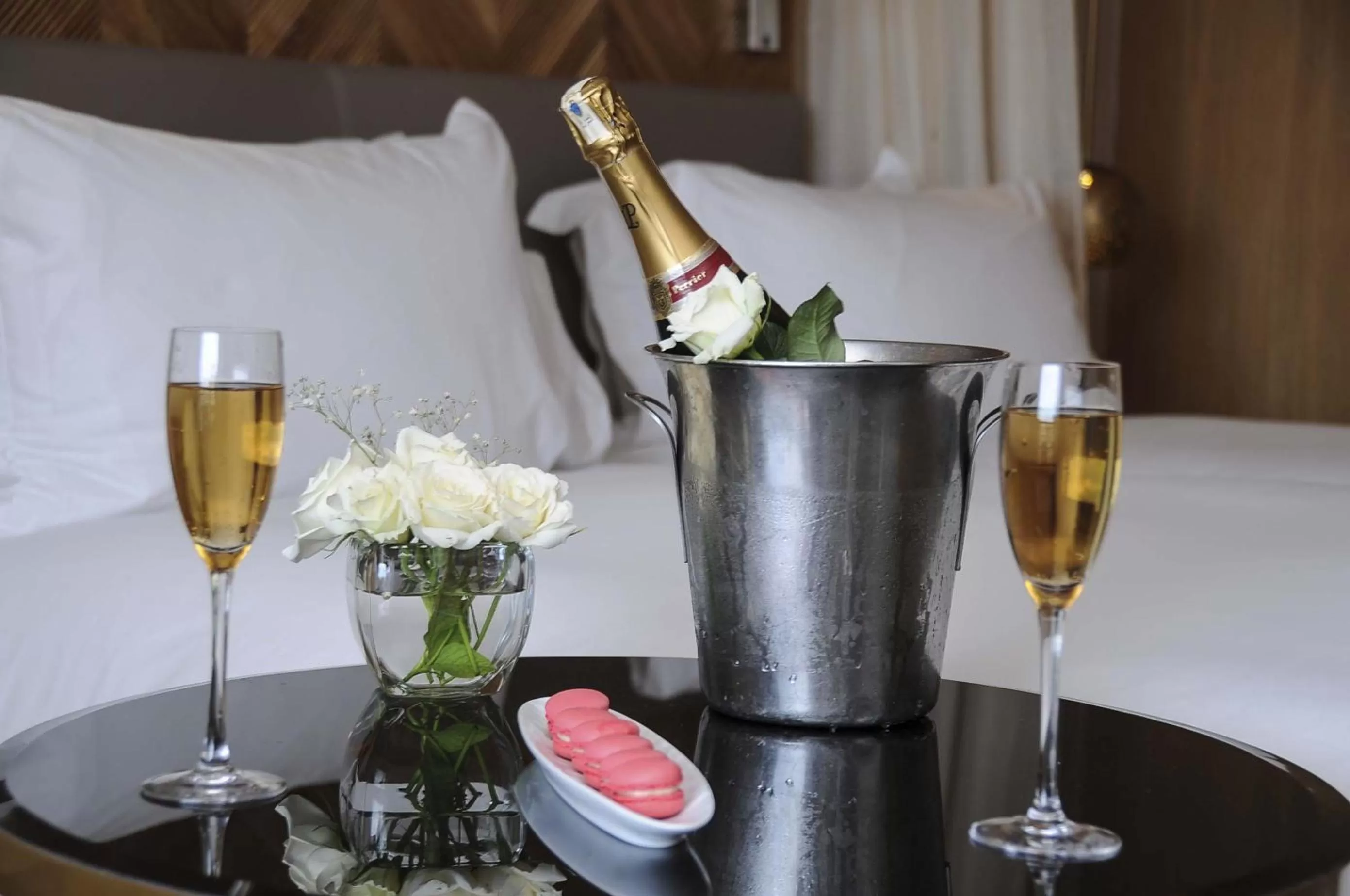 Food and drinks in Sofitel Marrakech Lounge and Spa