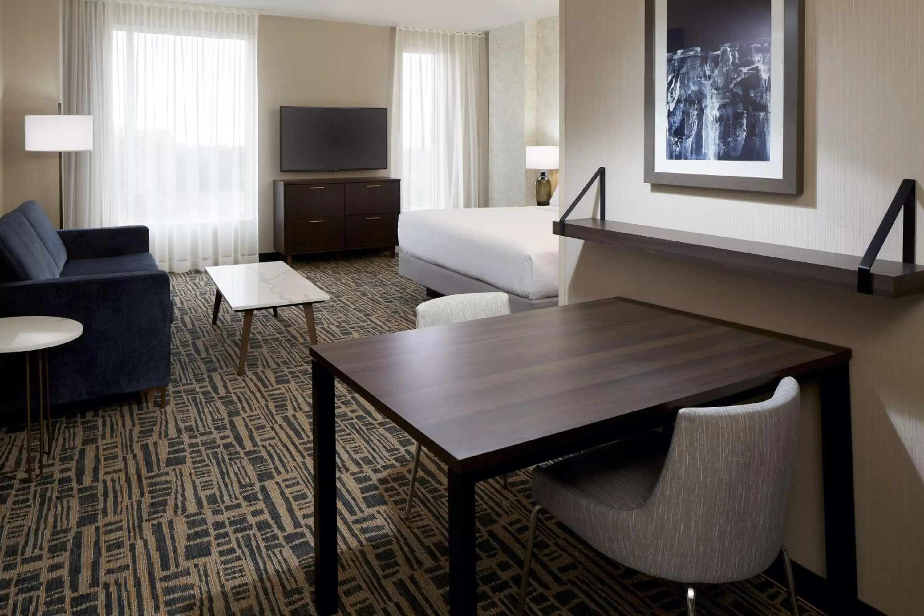 Bedroom, Seating Area in Homewood Suites By Hilton Montreal Midtown