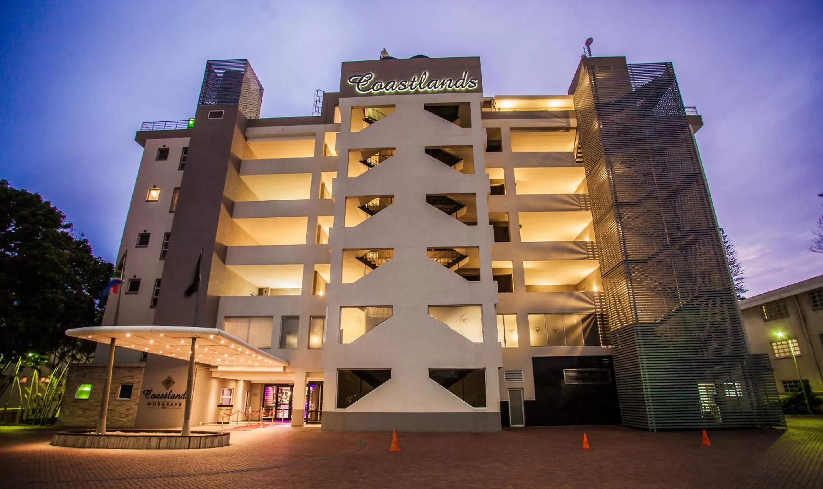 Facade/entrance, Property Building in Coastlands Musgrave Hotel