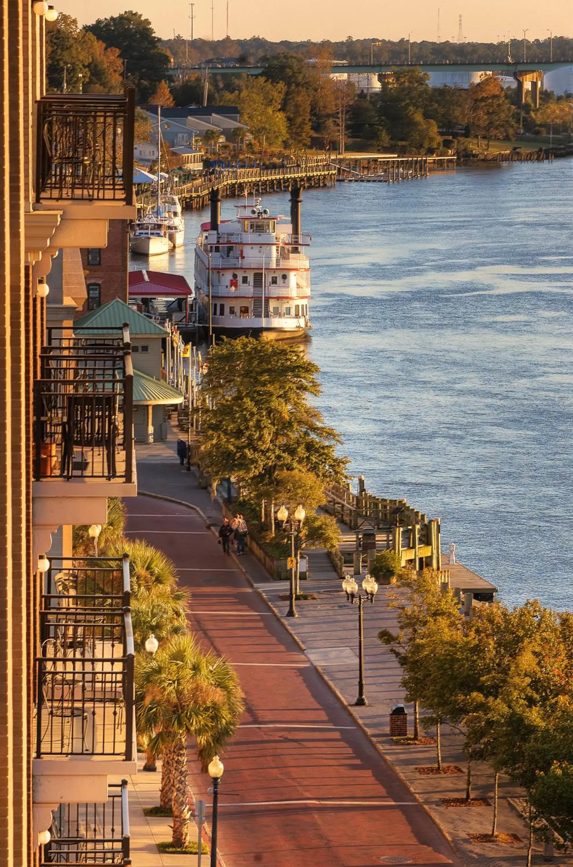 River view in Hotel Ballast Wilmington, Tapestry Collection by Hilton