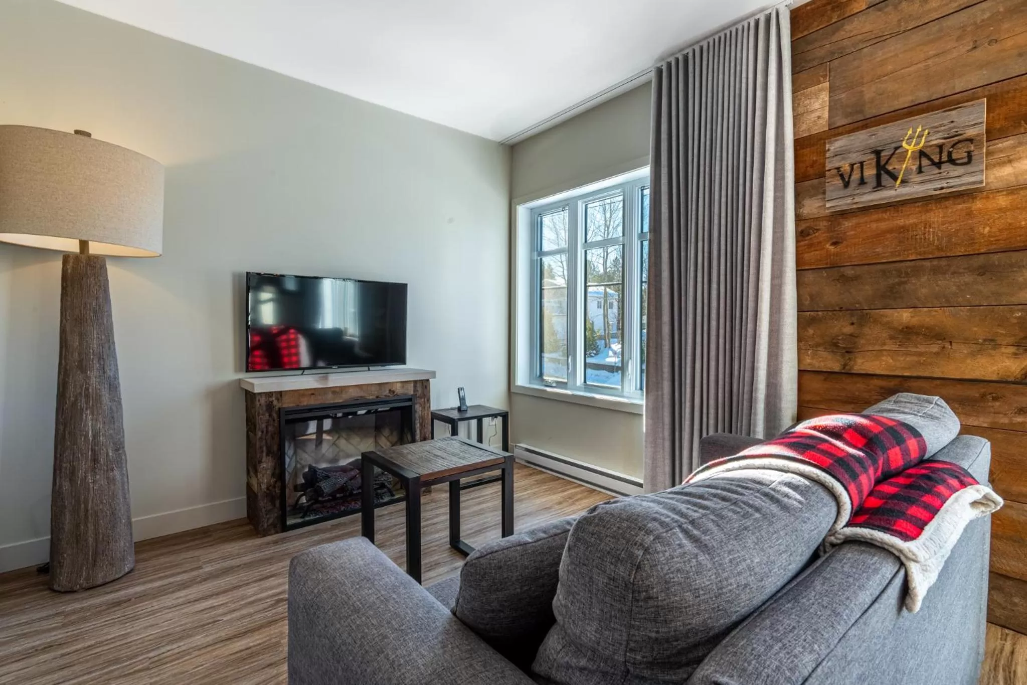 Communal lounge/ TV room in Le Viking Resort