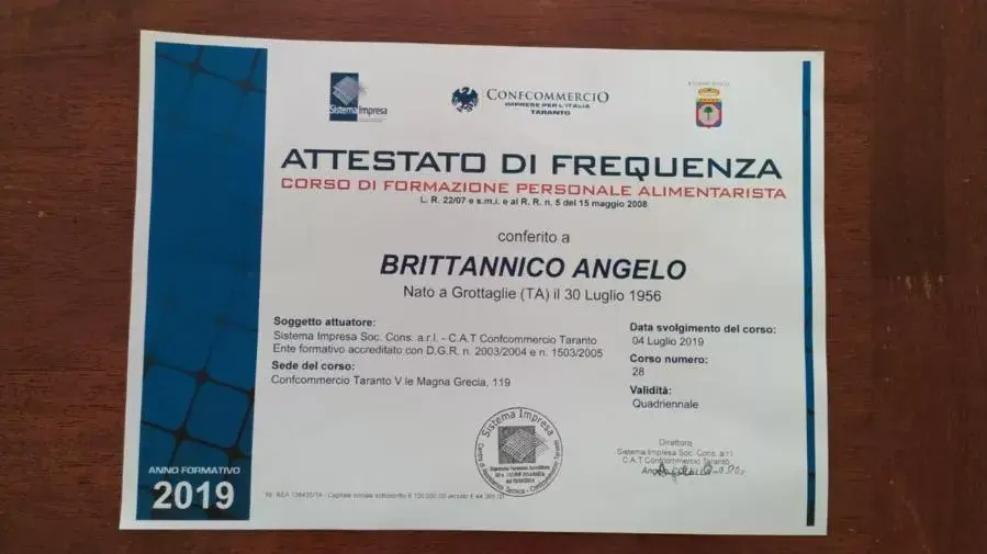 Logo/Certificate/Sign in B&B Lo Smeraldo