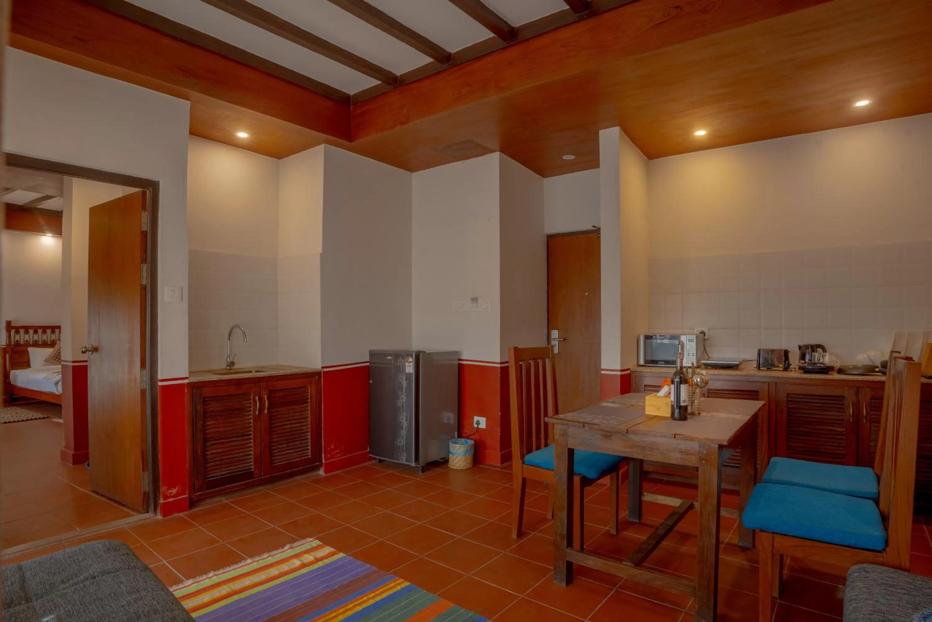 Kitchen or kitchenette, Bed in Pahan Chhen - Boutique Hotel
